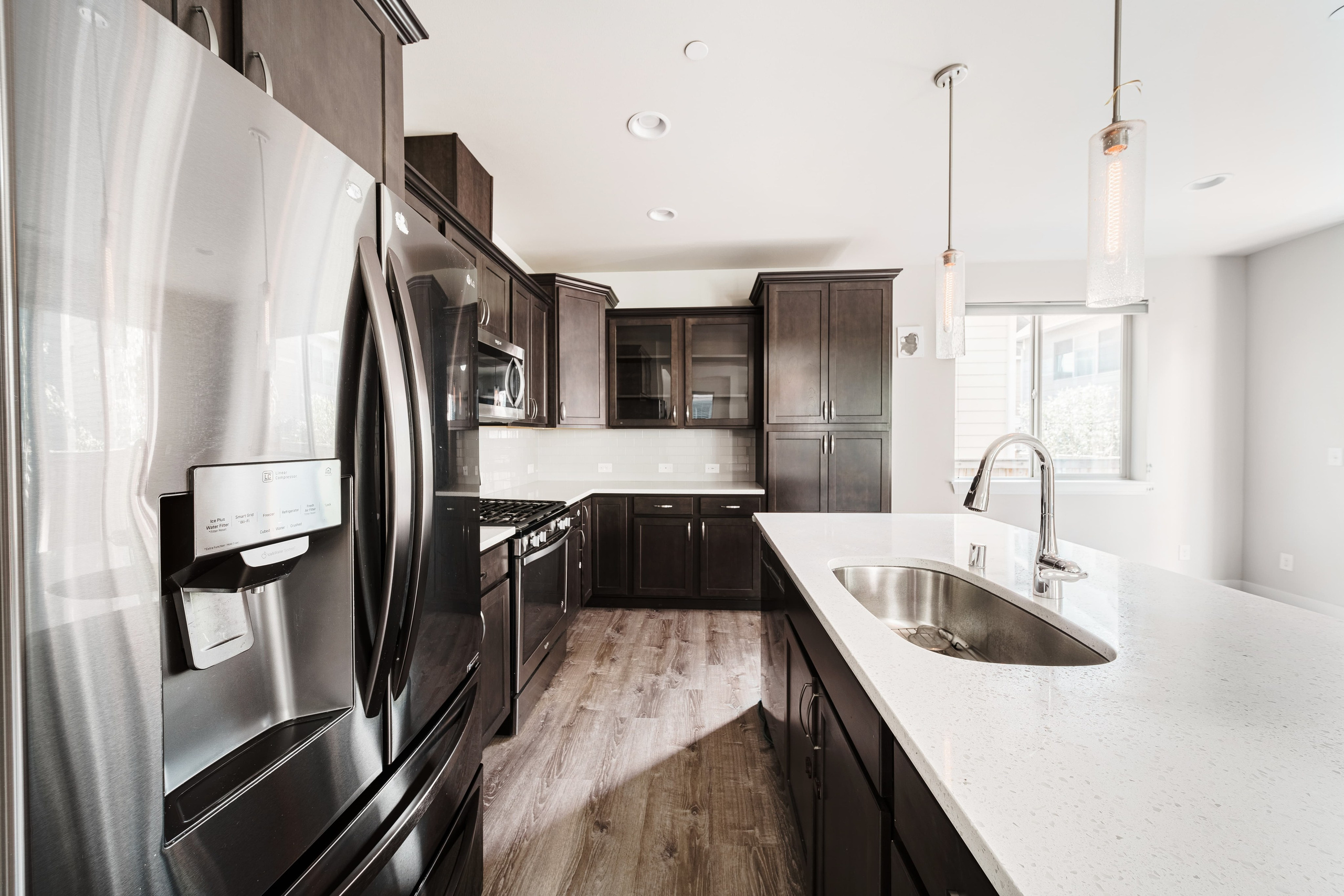 Real Estate photography. Washington state. EVAN ARISTOV WEDDING PHOTOGRAPHY — Seattle Wedding Photographer