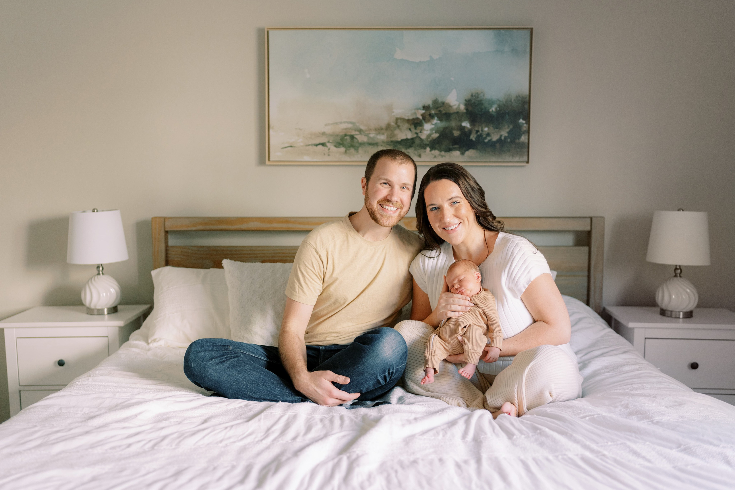 New born photoshoot at home. Anna & Entony. WA. November 2024. EVAN ARISTOV WEDDING PHOTOGRAPHY — Seattle Wedding Photographer