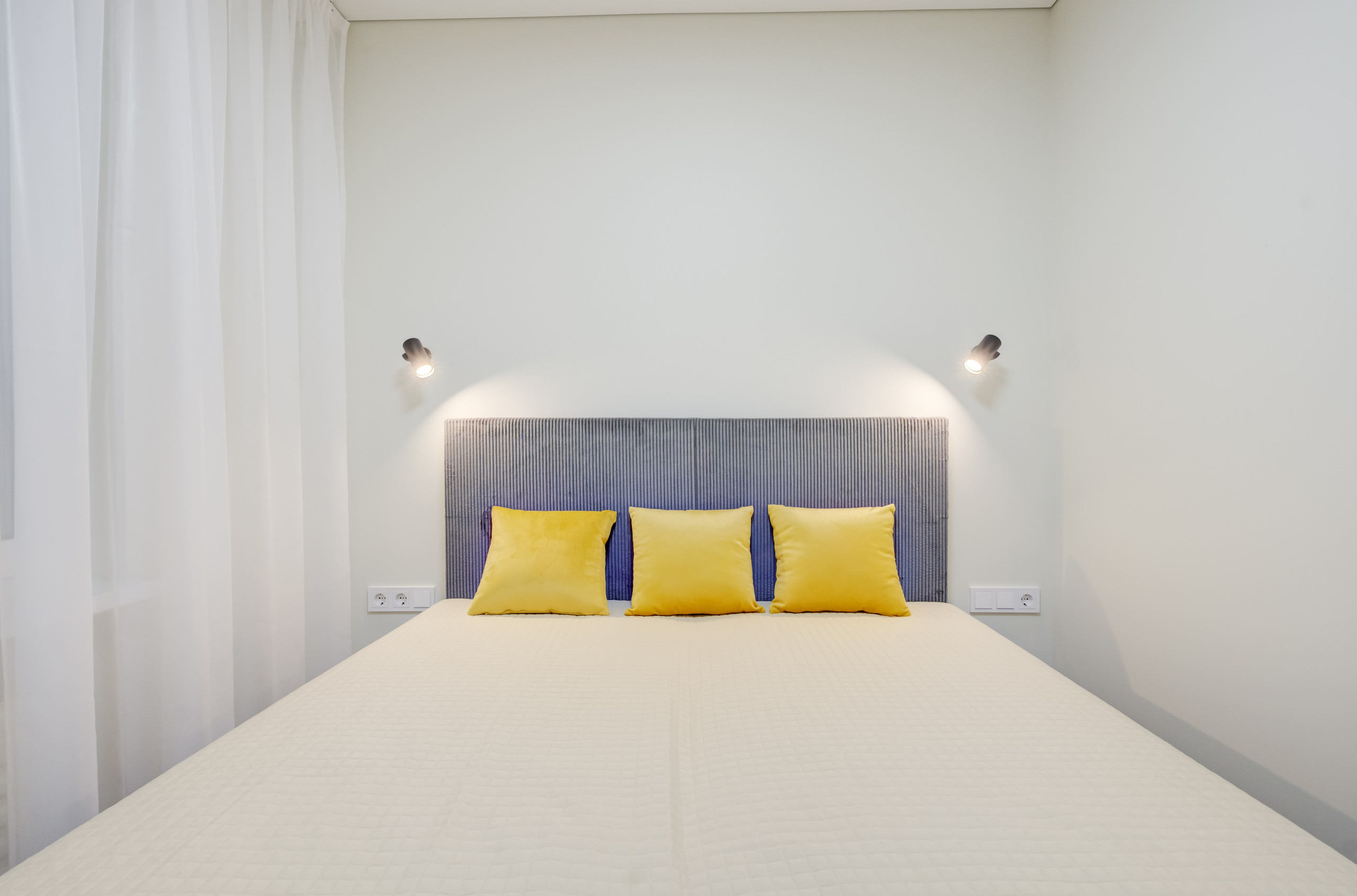 2-jų kambarių buto fotosesija.  Miegamasis. sapiegafoto.lt