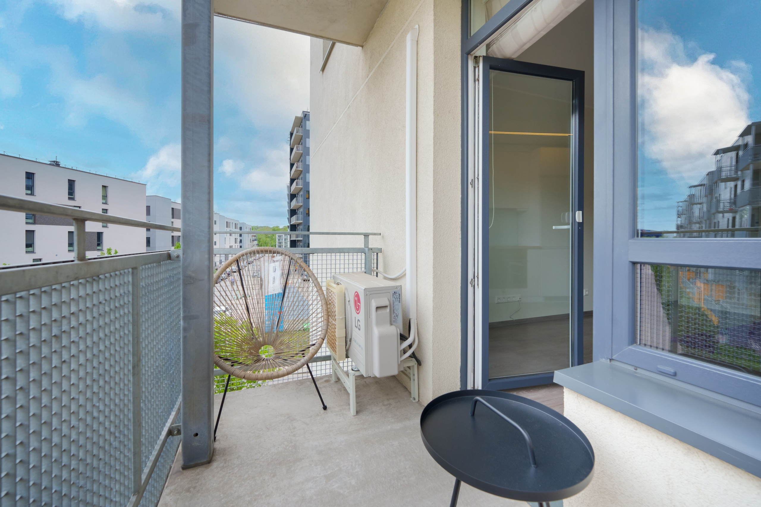 Balčikonio g. 7. Elina Sapiega fotografė Vilniuje