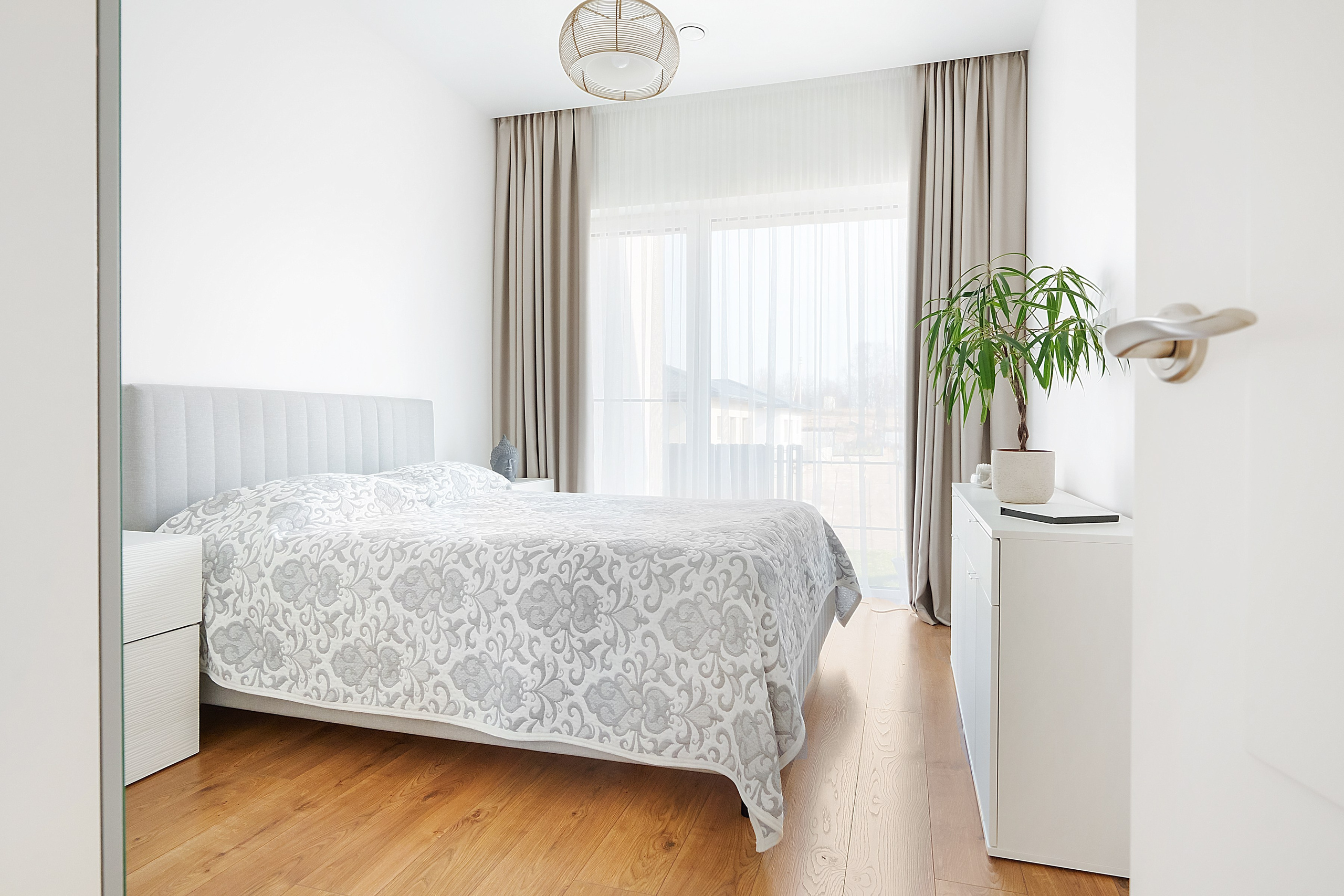 Trakų vokė. Elina Sapiega fotografė Vilniuje