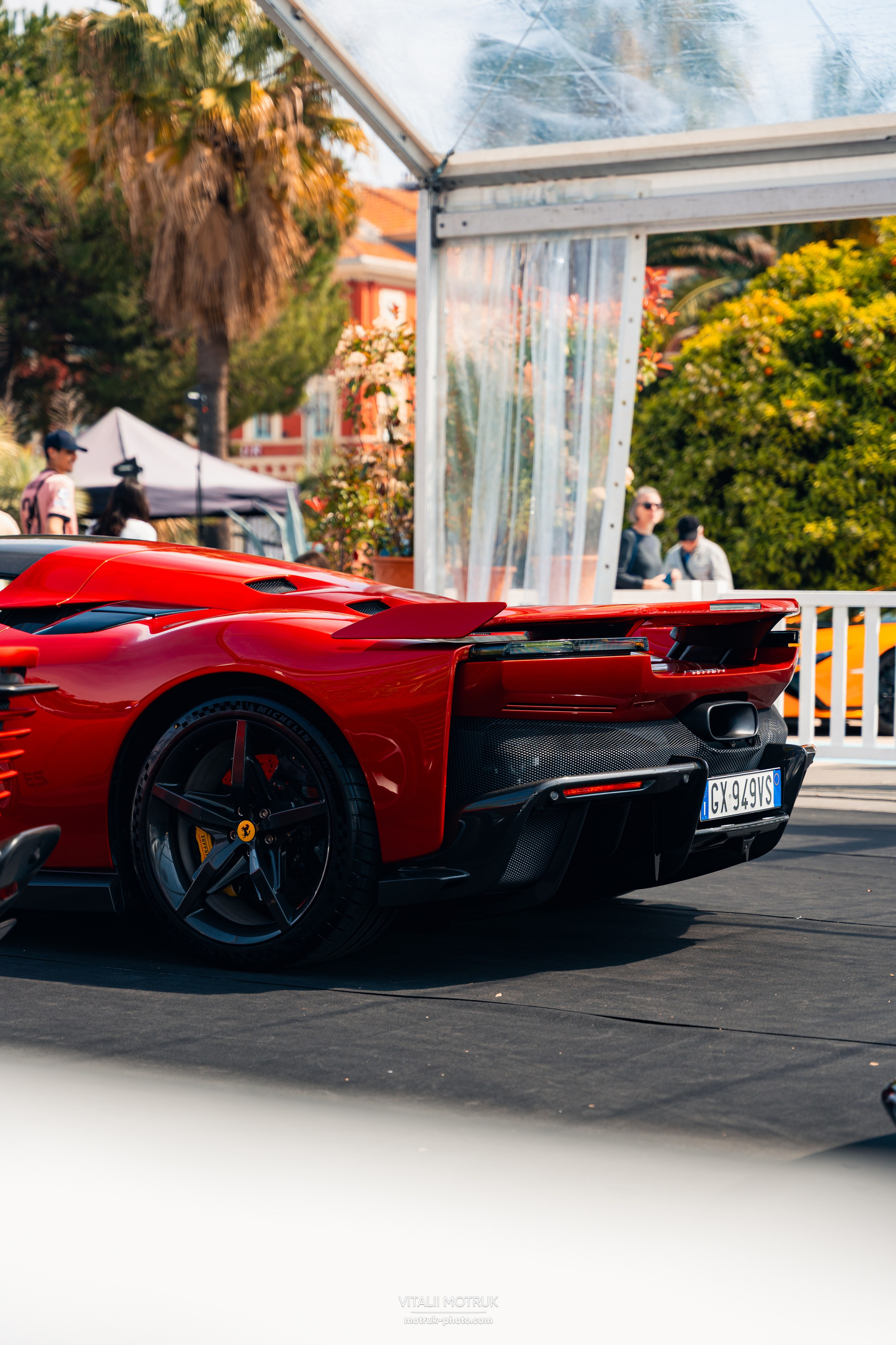 Legends de Nice. Photographe de voitures à Paris — Vitalii Motruk