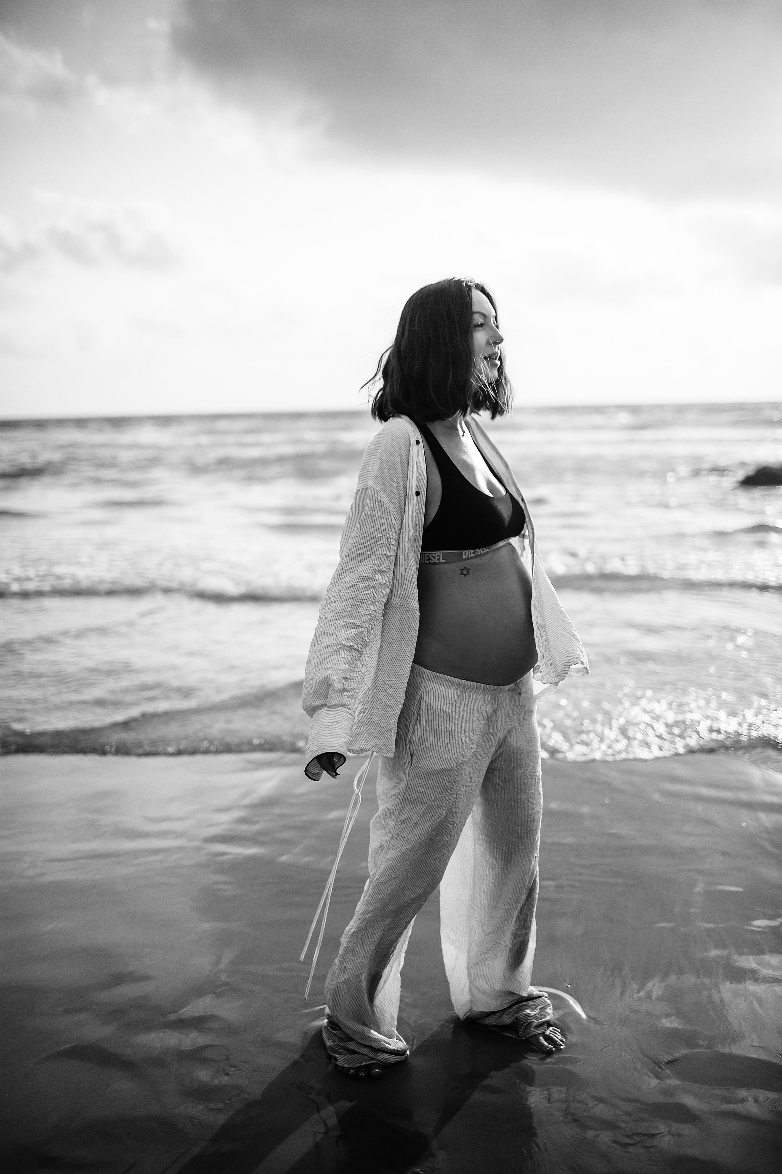 Katya & Fil Givat Olga. Family photographer in Israel