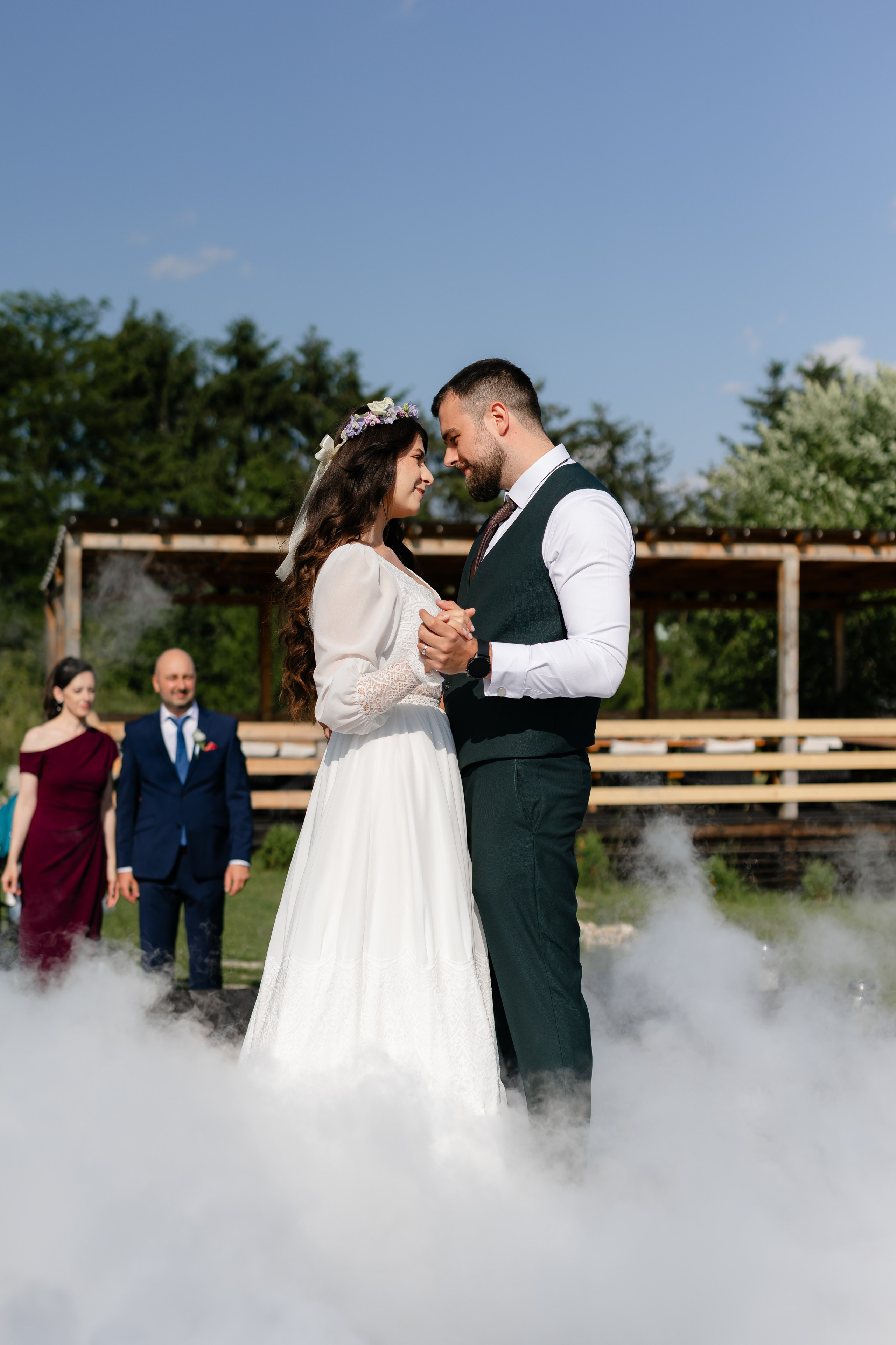 Flori & Cosmin. Main