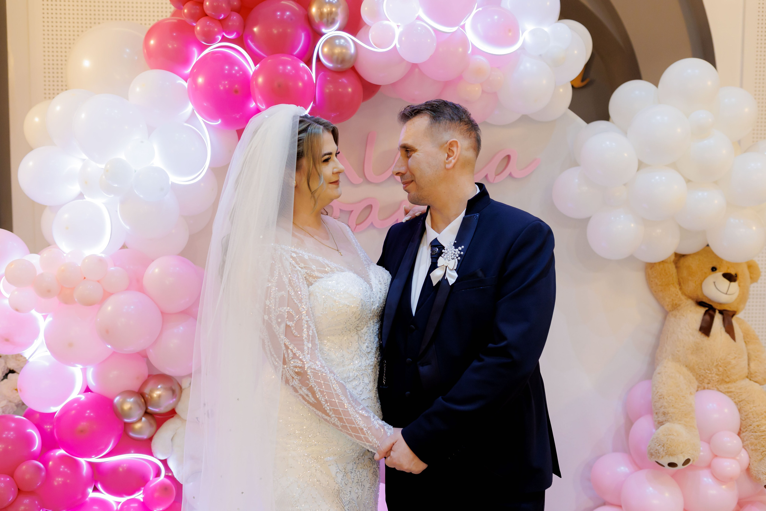 Povestea voastră, regizată de noi |Cristi Turculet Videograf Nuntă Suceava | wedding highlight. Servicii foto-video profesionale, pentru momente de neuitat