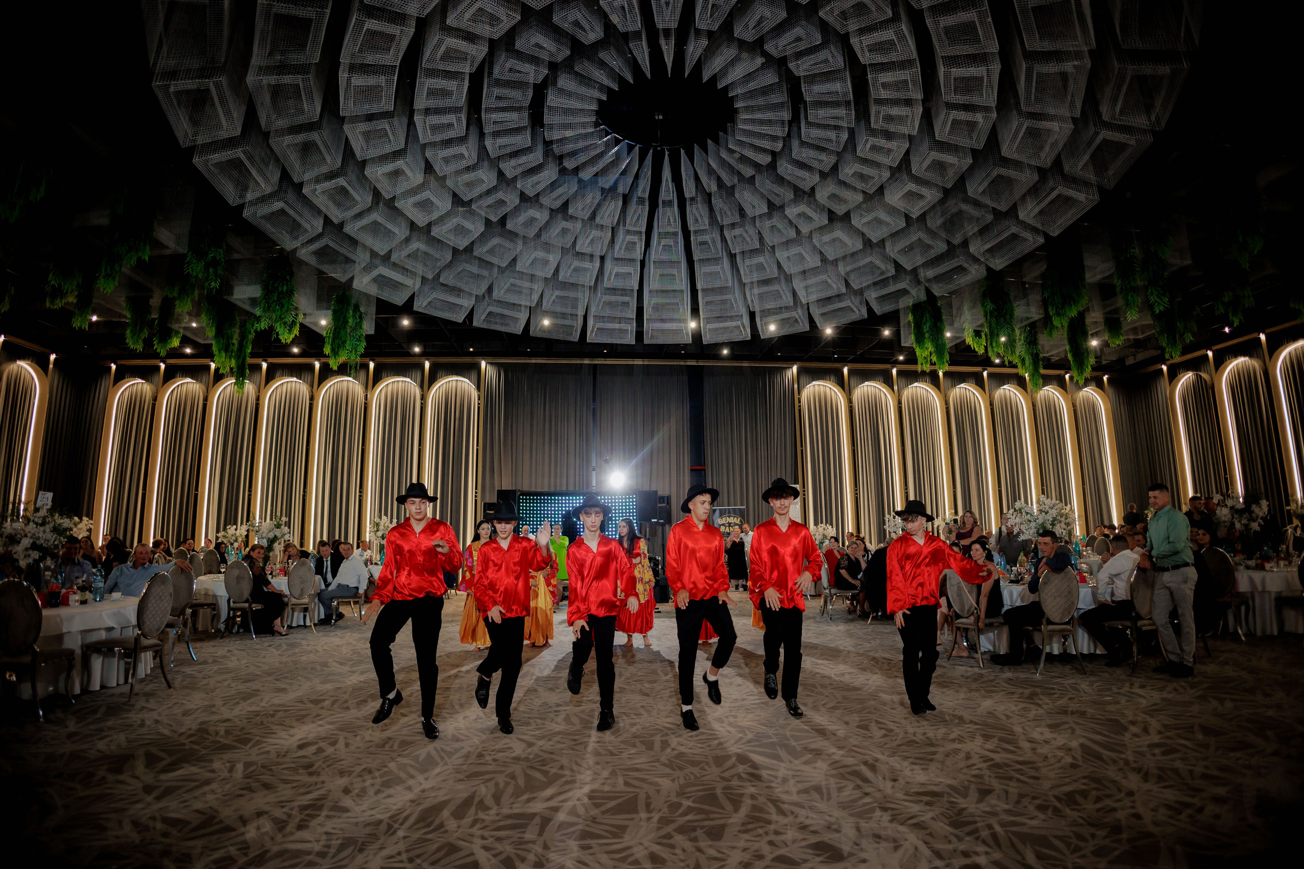 Nunta Nicoleta & Răzvan | Fotografie & Videografie Profesională. Servicii foto-video profesionale, pentru momente de neuitat