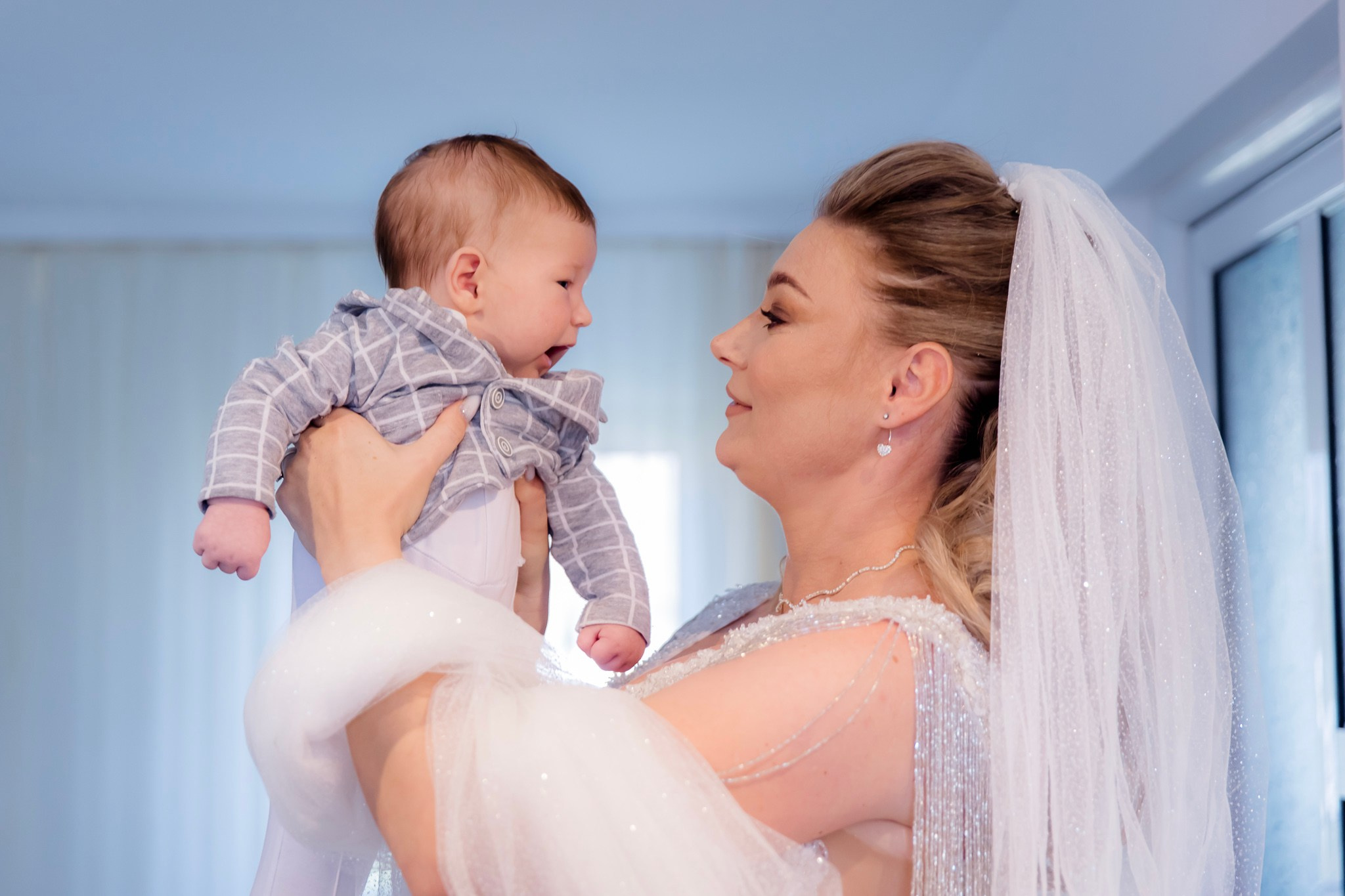 Mihai & Oana. Servicii foto-video profesionale, pentru momente de neuitat