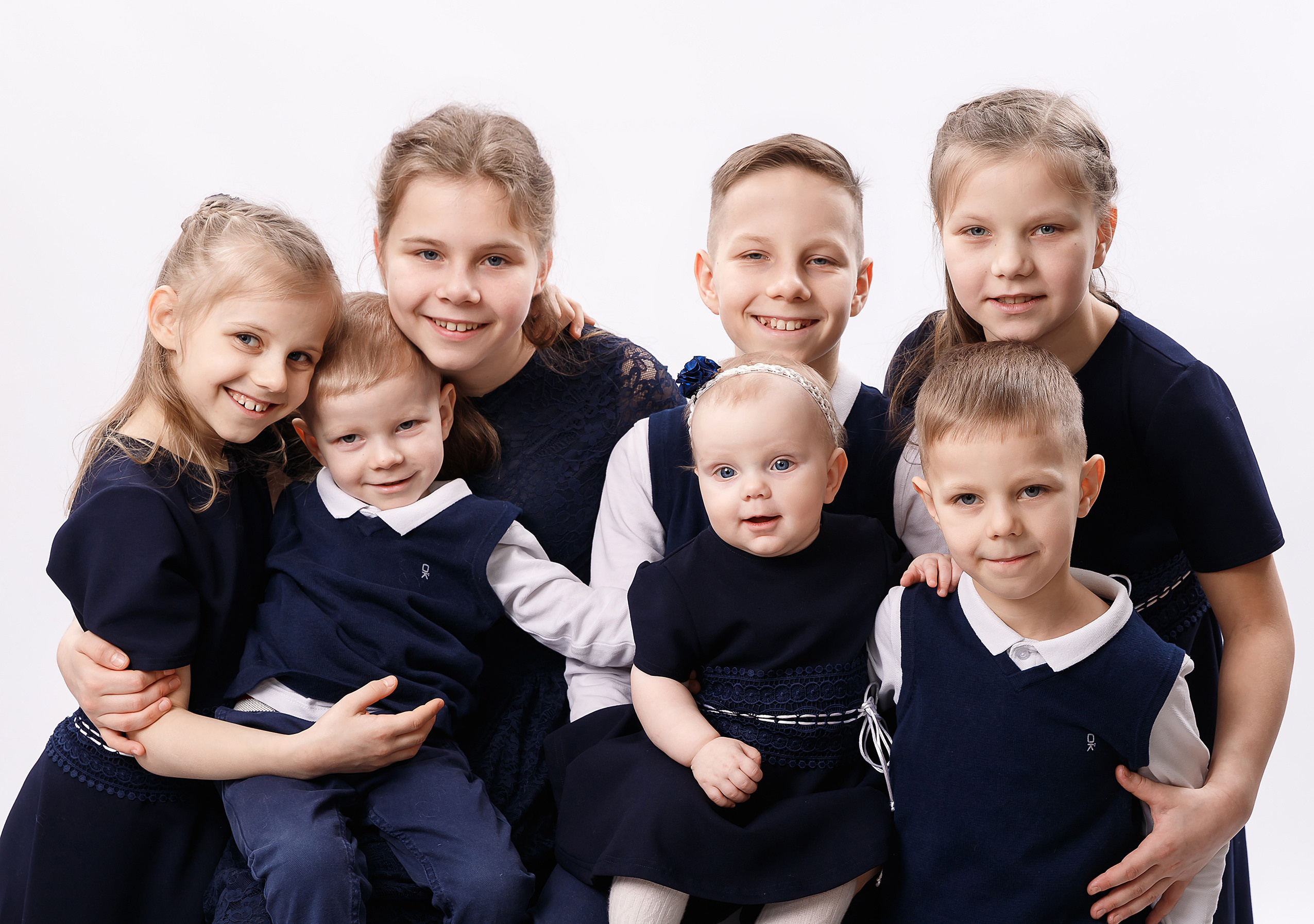Детская фотография в студии. Семейный, детский, школьный фотограф в Нарве, Эстония, Зоя Хусаинова