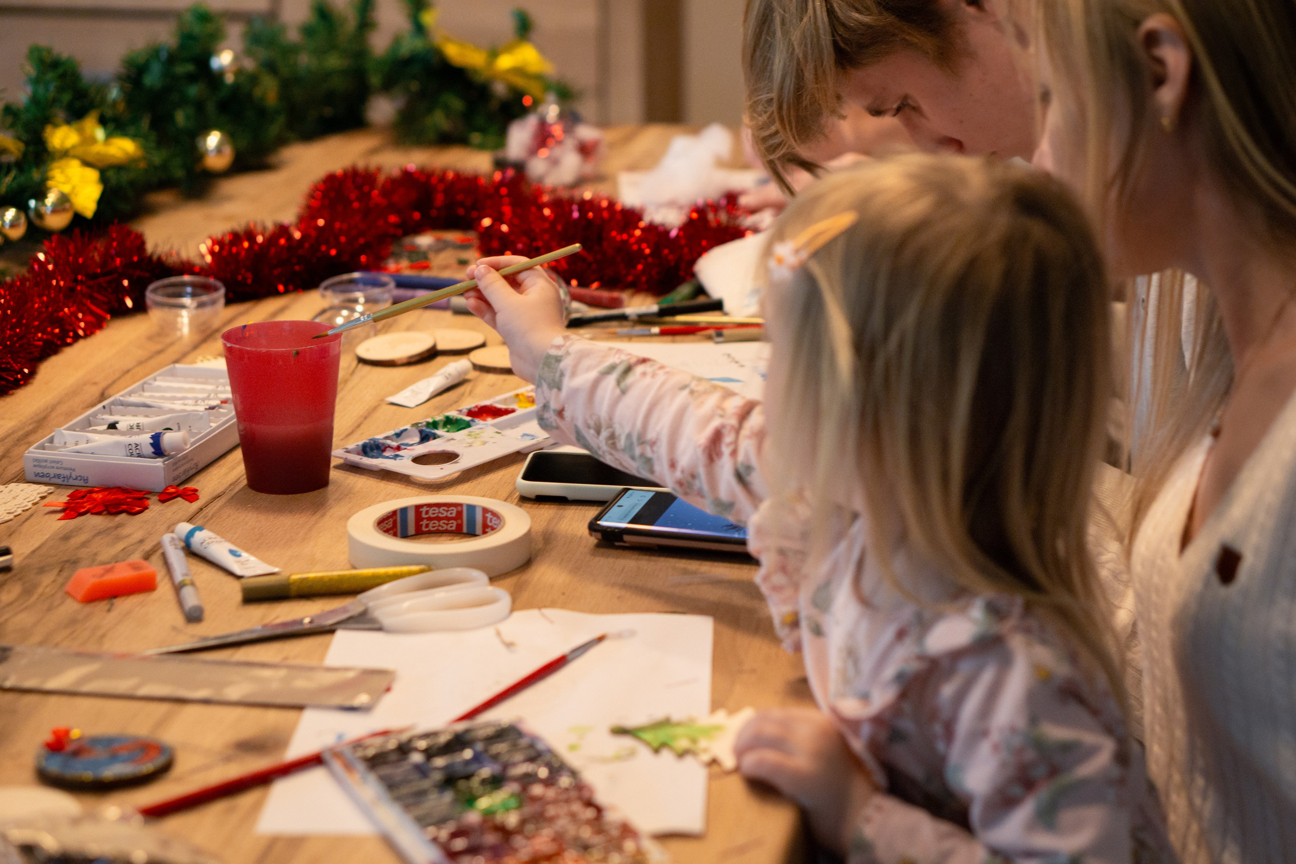 Christmas mood. Family workshop. Family photographer Aargau Zurich