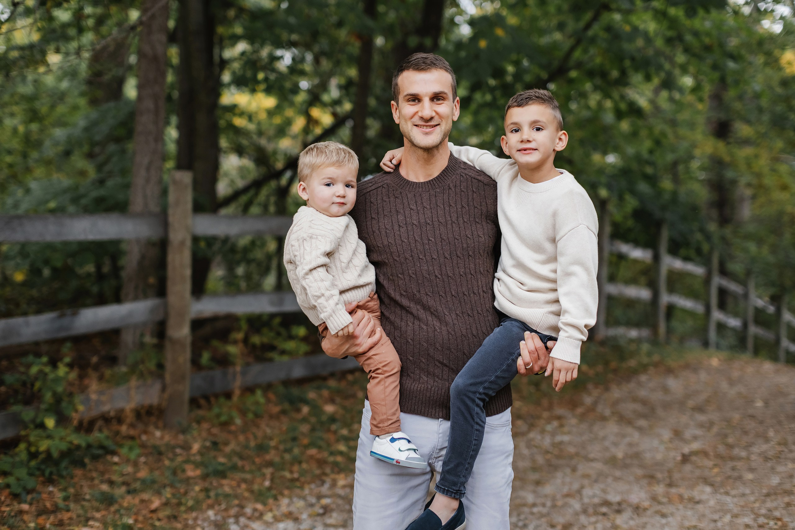 10.18.25 Family Photoshoot. Wedding family event photographer in Chicago Nick Yushevich