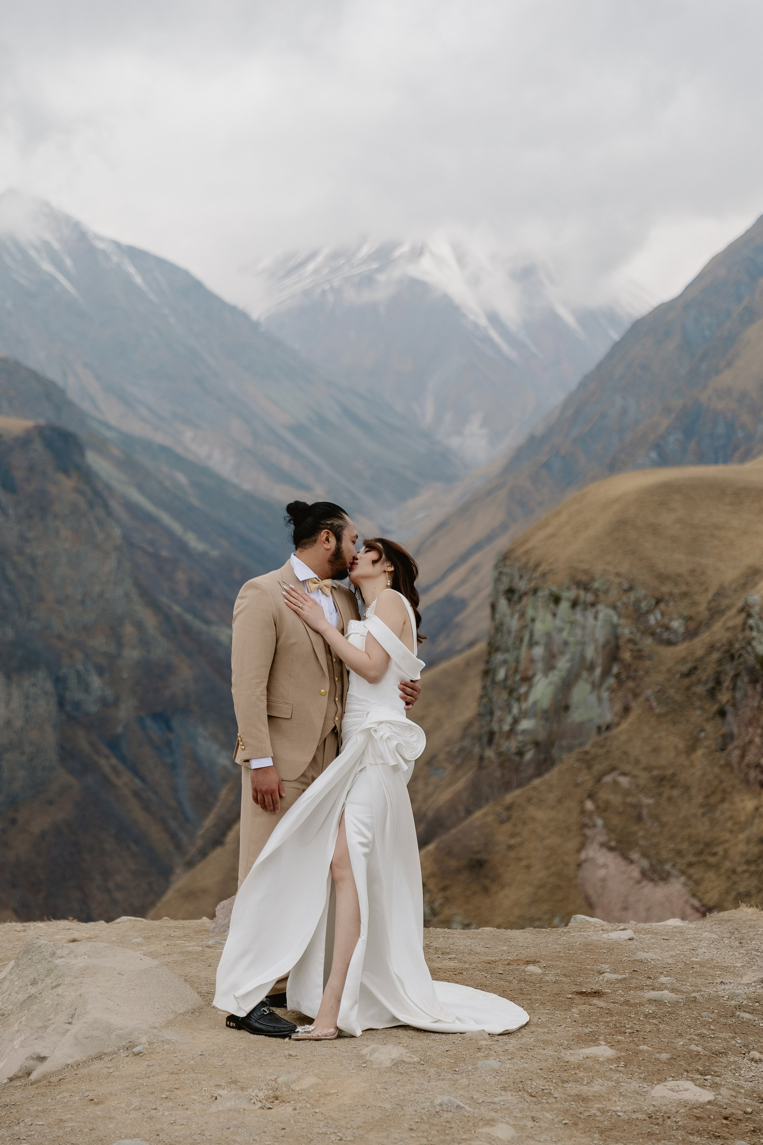 Gudauri (2,5 hours from Tbilisi)/Гудаури (2,5 часа от Тбилиси). Photographer Anna Nazarenko
