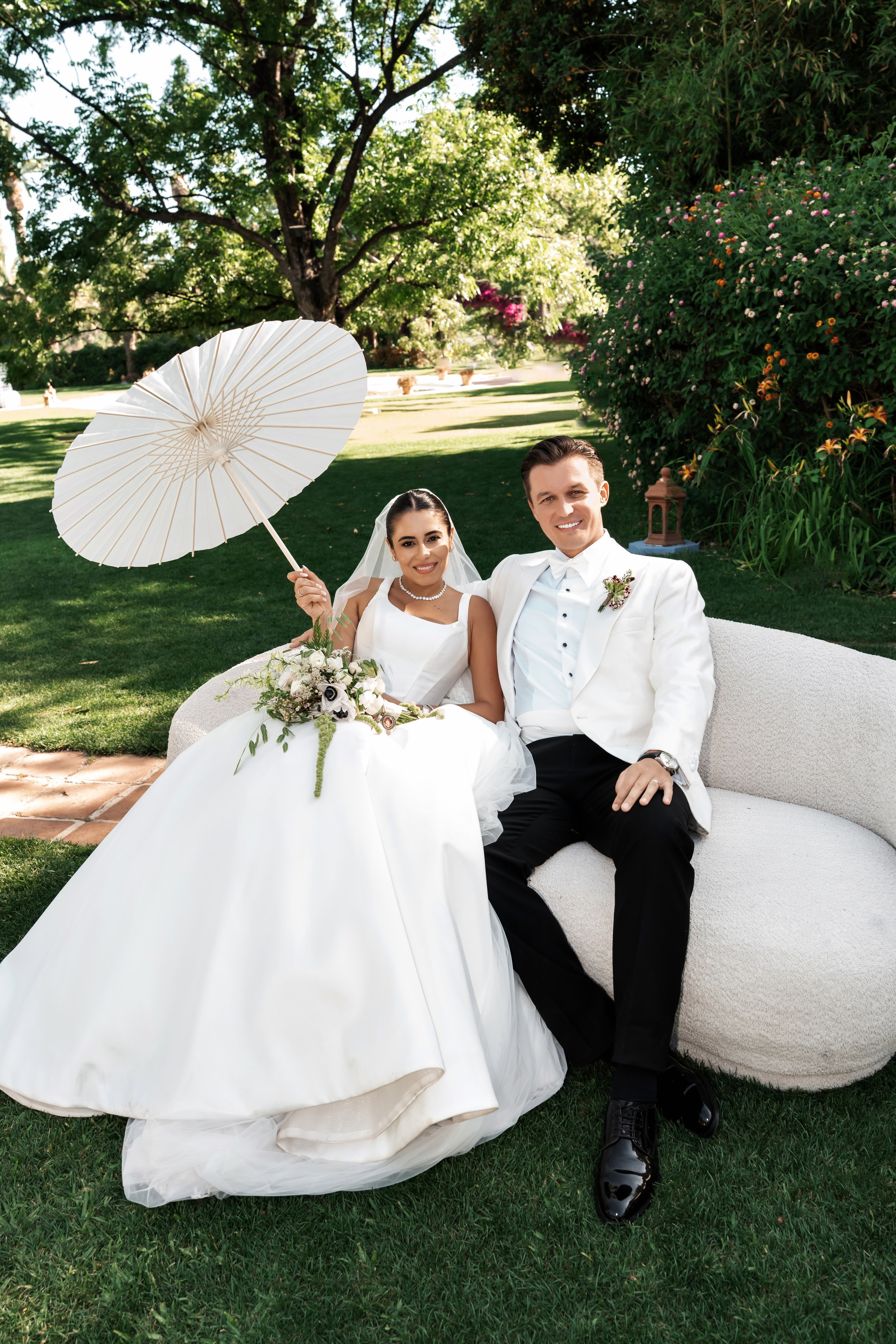 Wedding photographer in France. Wedding Photographer in Marbella, Como, Tuscany, Cannes
