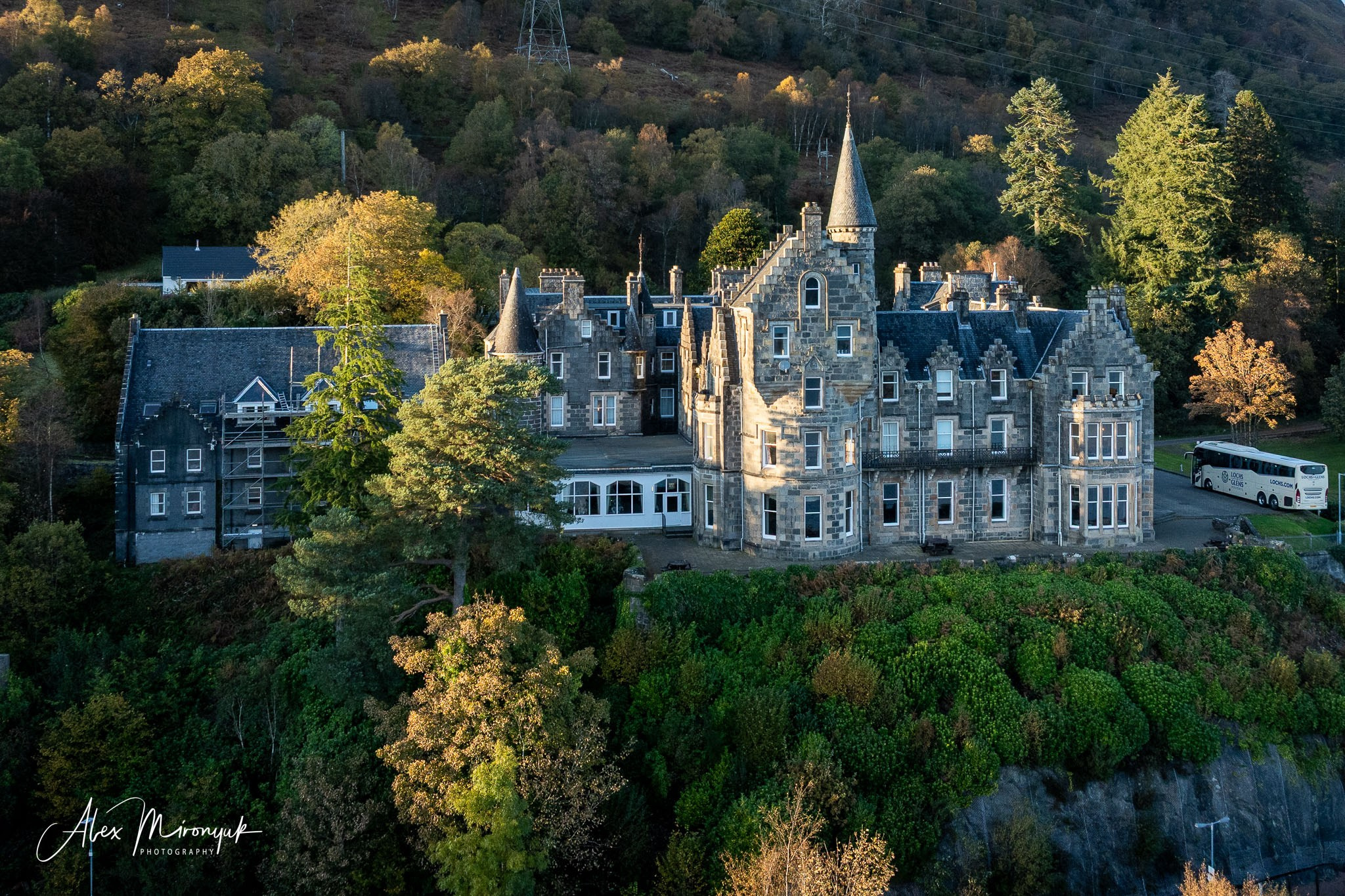 Scotland’s Highlands. Pet, Senior, Landscape, portrait studio, photographer in Miami and Sou