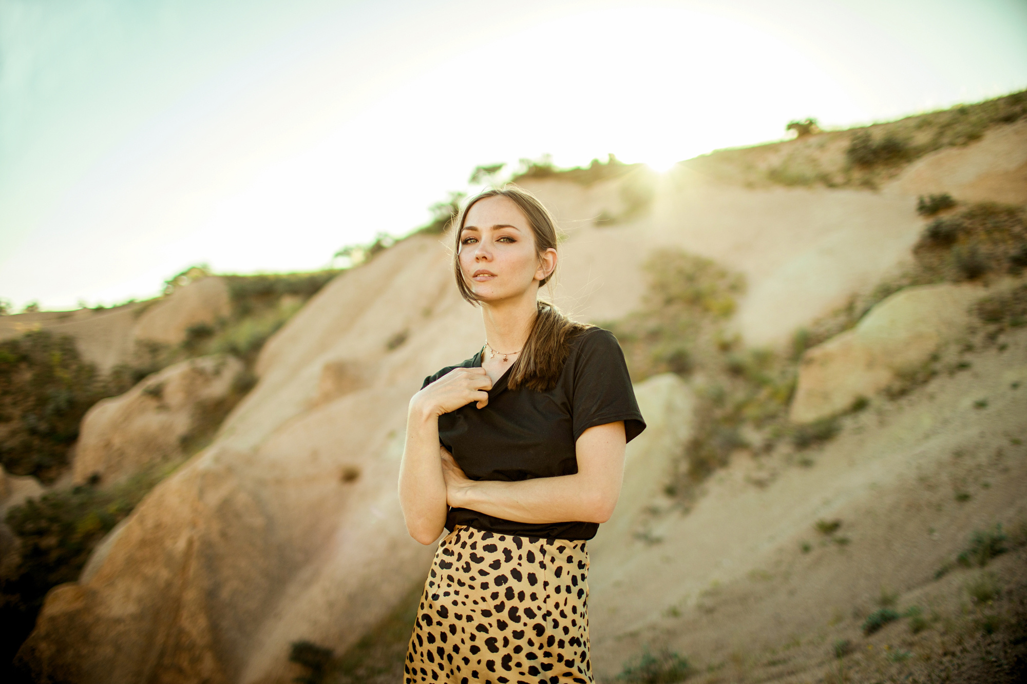 Cappadocia photo shoot at sunrise with balloons. Julia Ganch I Fashion Wedding Photography I Cappadocia Turkey