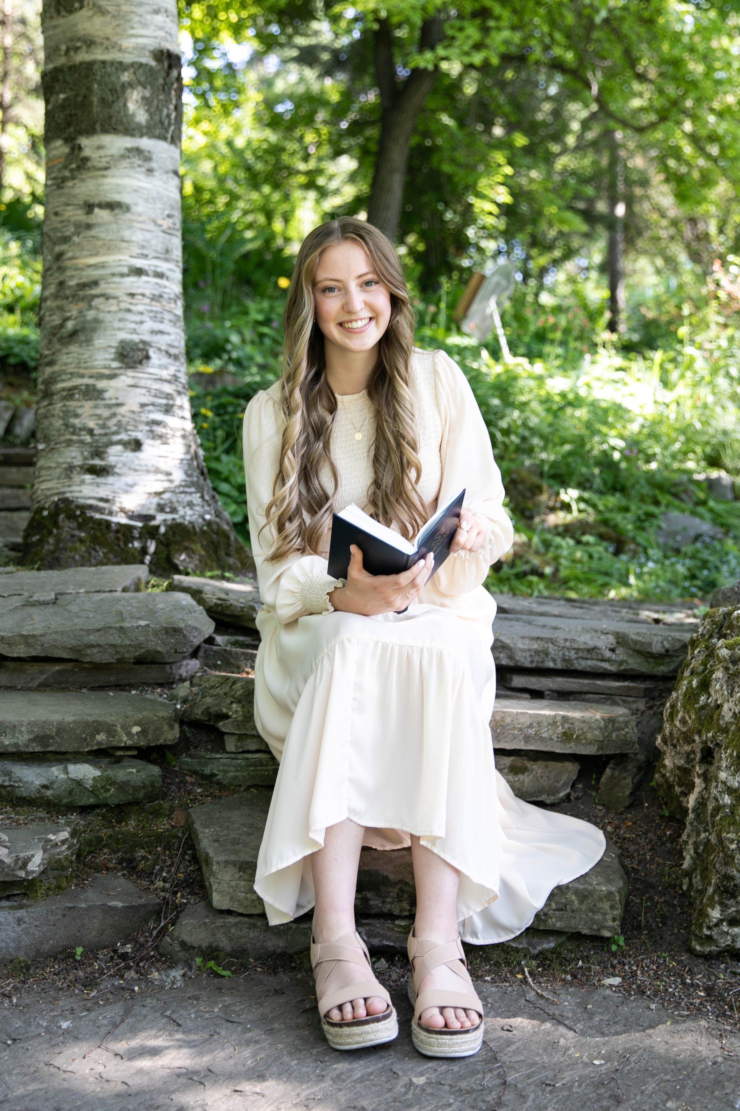 Chloe — Readers Rock. Fotografía accesible en Calgary