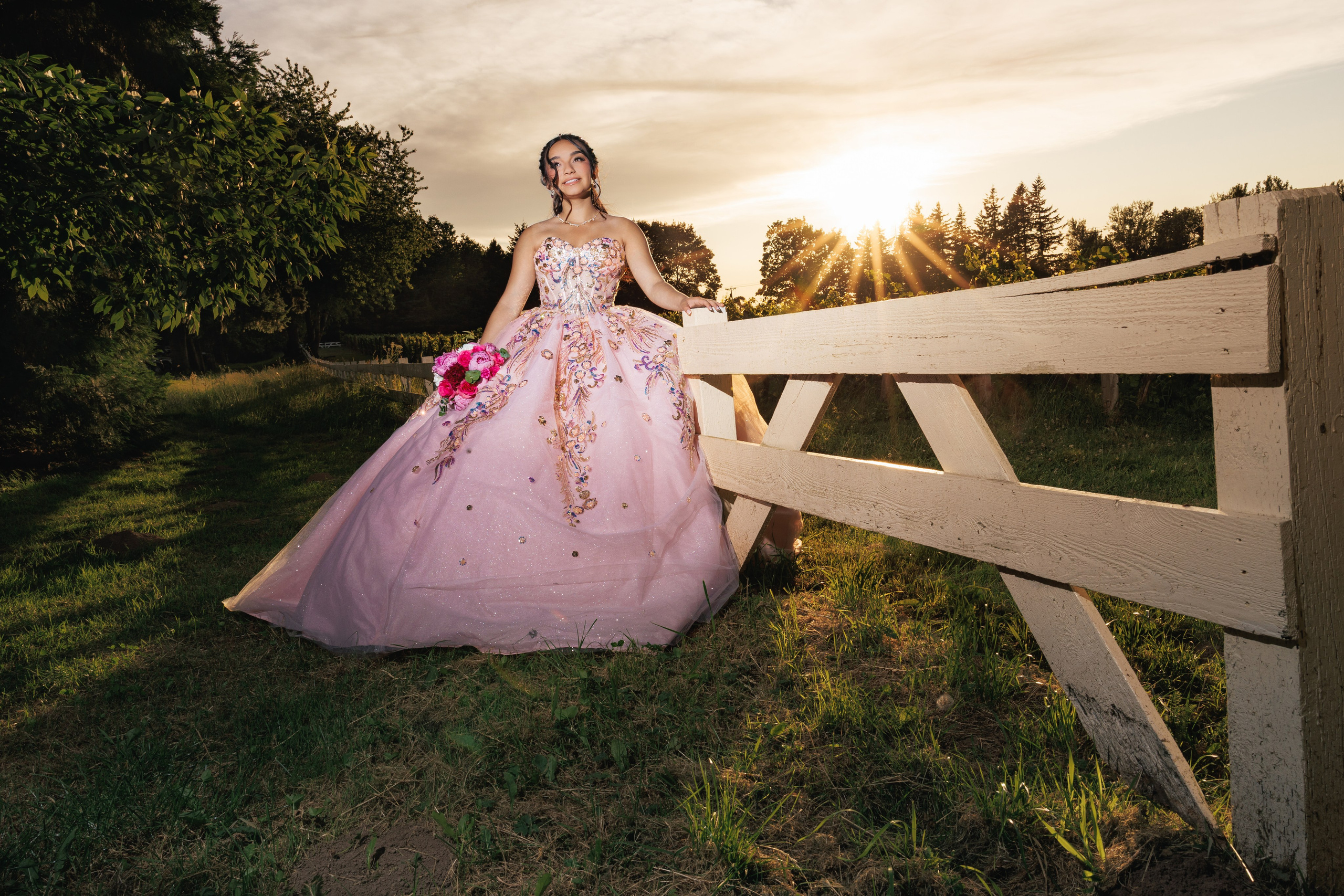 Kamila XV photoshoot. Hector Salazar Photography | Quinceanera, Wedding & Family Photographer in Oregon, and Washington