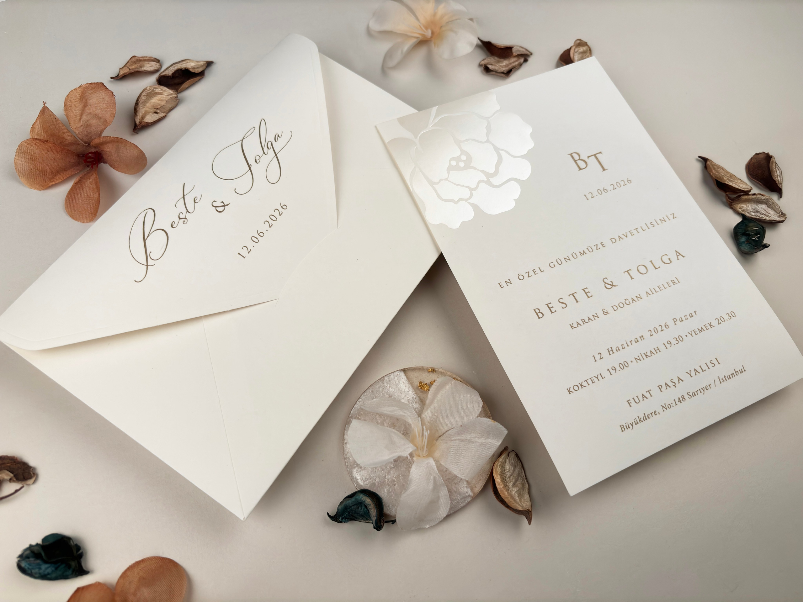 Invitații Elegante și Refined: Catalogul Ellite | Nunta, Petreceri, Evenimente Corporate.- invitații nuntă  - modele invitații nuntă  - invitații nuntă 2025  - invitații de nuntă elegante  - invitații de nuntă personalizate  - invitații nuntă online  - invitații nuntă handmade  - catalog invitații nuntă  - invitații originale nuntă  - invitații de nuntă moderne  - invitații nuntă vintage  - invitații nuntă rustice  - invitații nuntă clasice  - design invitații nuntă  - invitații de nuntă cu tematică.- invitații nuntă florale  - invitații nuntă boho  - invitații nuntă aurii  - invitații nuntă minimaliste  - invitații nuntă cu sigiliu  - invitații nuntă cu acuarelă  - invitații nuntă cu fotografie  - invitații nuntă cu inițiale  - invitații nuntă elegante alb-negru  - invitații nuntă cu hârtie texturată  - invitații nuntă cu decupaj laser  - invitații nuntă cu flori uscate. - print invitații nuntă  - invitații nuntă personalizate cu numele mirilor  - invitații nuntă cu plic inclus  - invitații nuntă cu cartolină dublă  - invitații nuntă calitate premium  - invitații nuntă ieftine  - invitații nuntă rapide.- invitații nuntă România  - invitații nuntă București / Botoșani . Iași suceava- invitații nuntă cu livrare în țară  - invitații nuntă online România.- „Invitație de nuntă elegantă cu design floral și plic crem”  - „Model de invitație de nuntă vintage cu sigiliu de ceară”  - „Set complet invitații de nuntă personalizate cu inițialele mirilor”  - „Invitație de nuntă modernă cu design minimalist și text negru pe fundal alb”  - „Invitație de nuntă rustică pe hârtie kraft cu șnur de iută”  - „Invitație de nuntă cu decupaj laser și detalii aurii” - „Invitație de nuntă în stil boho cu imprimeu floral colorat”  - „Invitație romantică de nuntă cu flori uscate și panglică din satin”  - „Invitație de nuntă clasică cu monogramă și font caligrafic”  - „Invitație de nuntă în stil glamour cu folie aurie și text embosat”- „Model de invitație de nuntă 2025 cu design elegant și font modern”  - „Cele mai noi invitații de nuntă 2025 – stil floral, sofisticat”