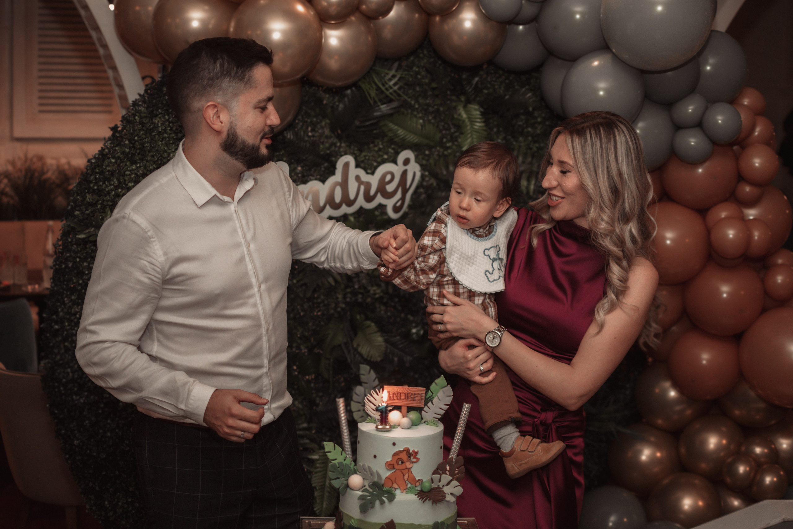 Andrej, krštenje i rođendan. BambinaaPhotography
