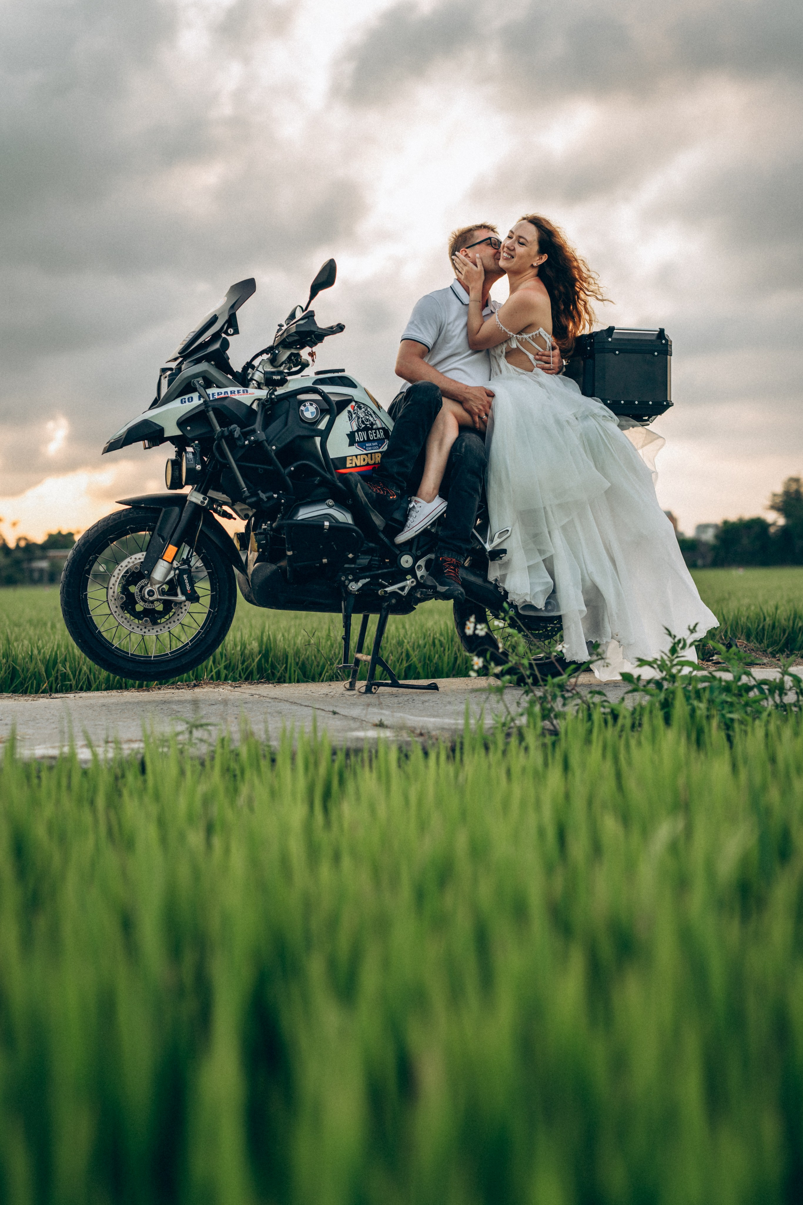 Lifestyle Photographer in Hoi An & Da Nang Love stories, family & wedding photography