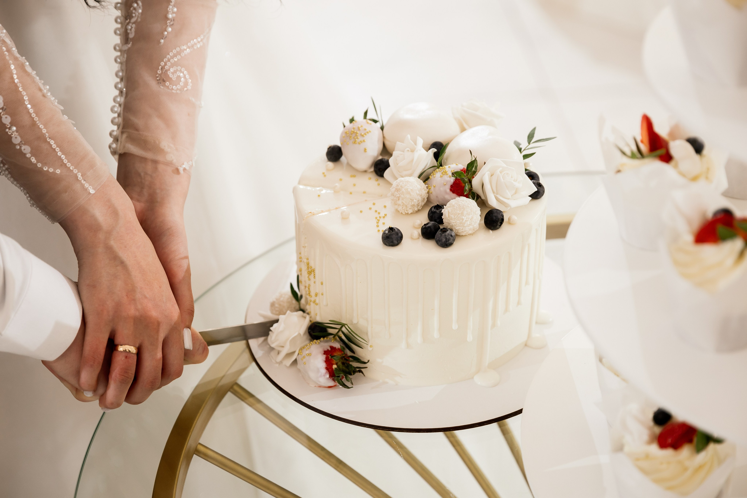 Irina Ermak Hudson Valley wedding photographer. Irina Ermak wedding photographer in New York