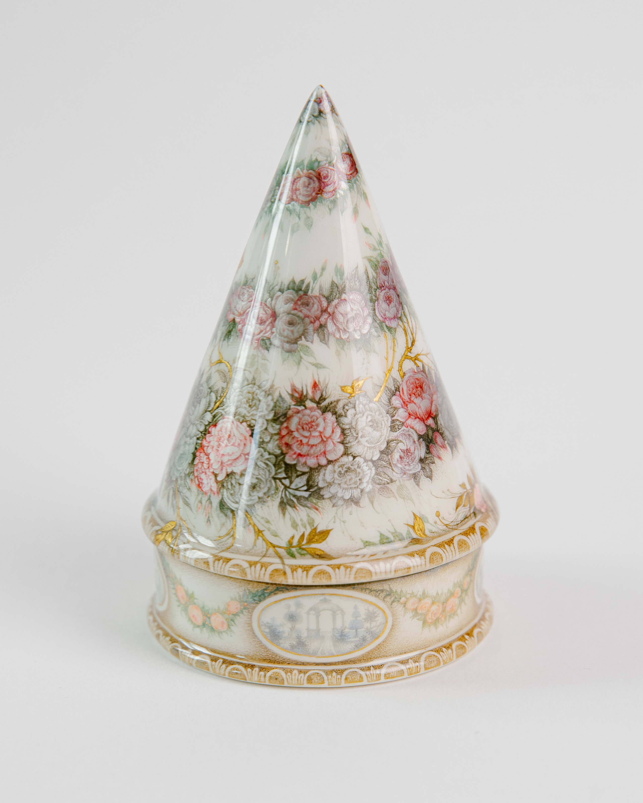 Garden Arches. Marina Rogatova