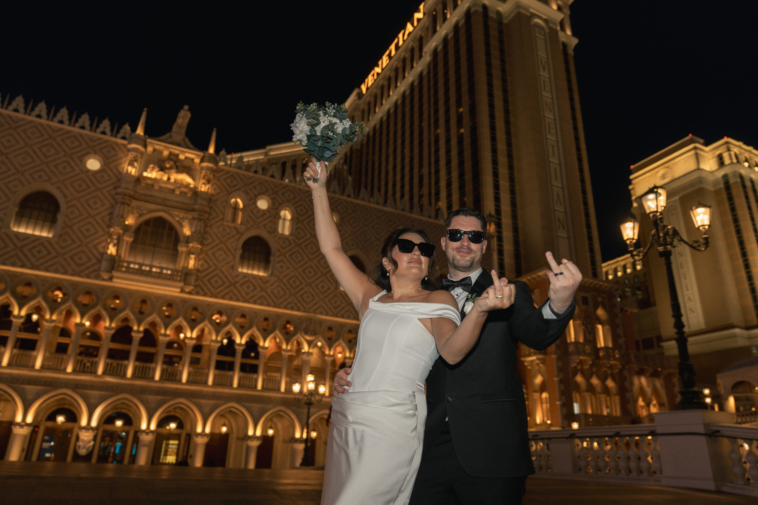 Amy&Alex. Wedding & elopement photographer Viktoriya Kravtsov. Las Vegas