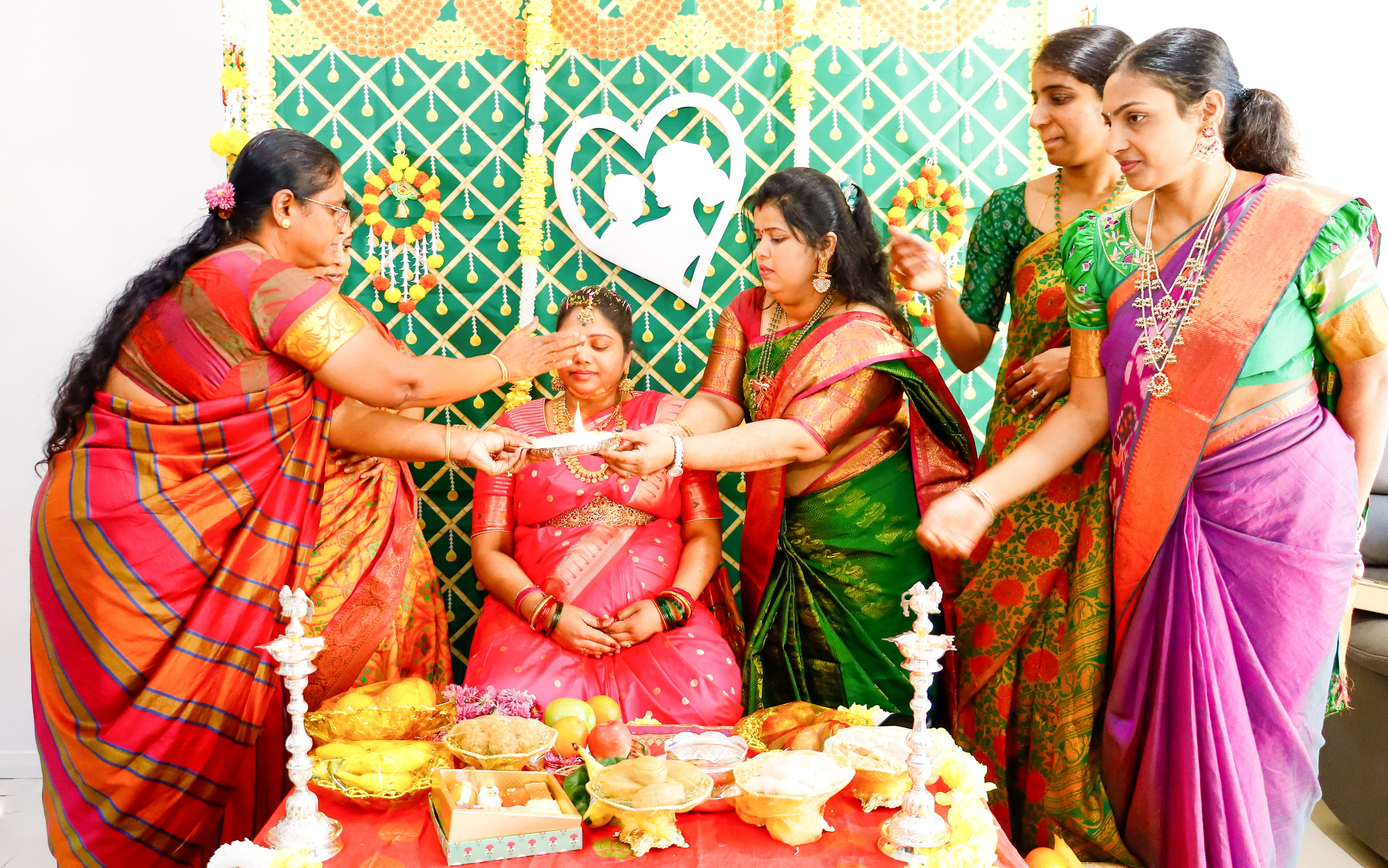 Priyanka’s Baby Shower. MHCreative is family-oriented photographer based in SYDNEY