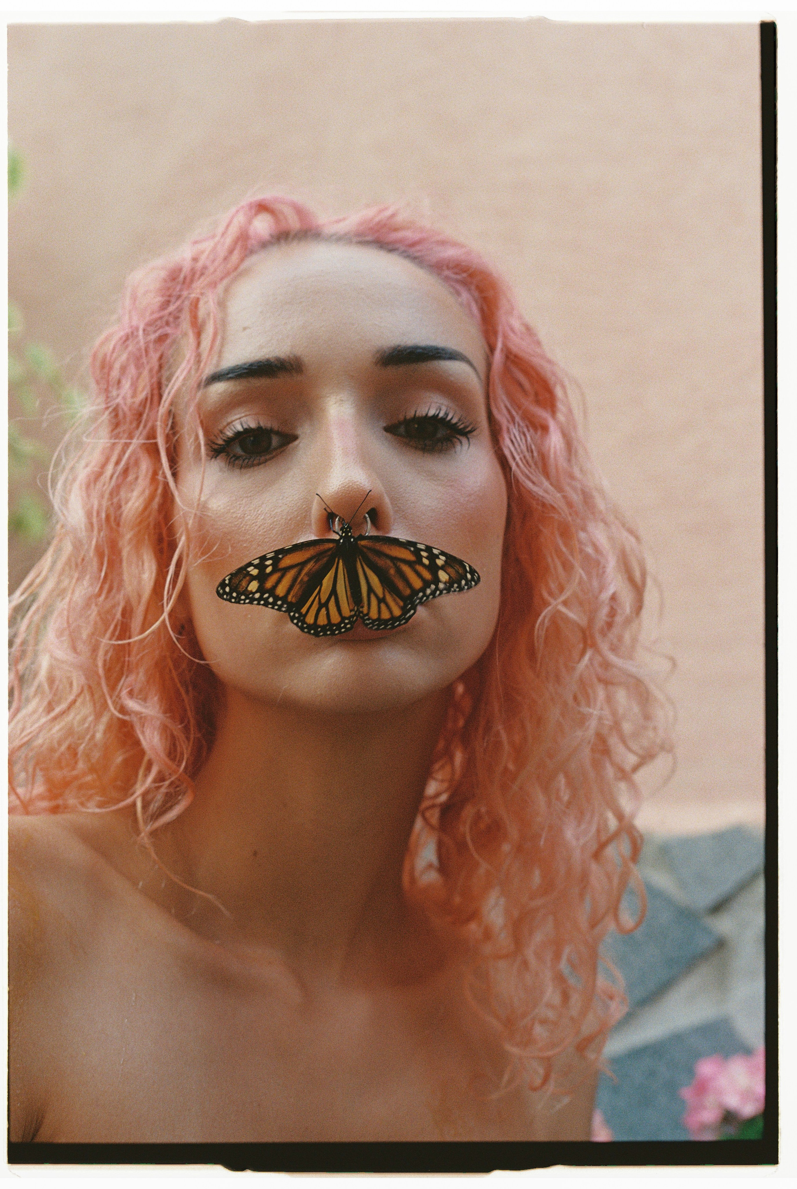 Adriana Butterfly. Portrait photographer in Madeira — Marina Shtukina