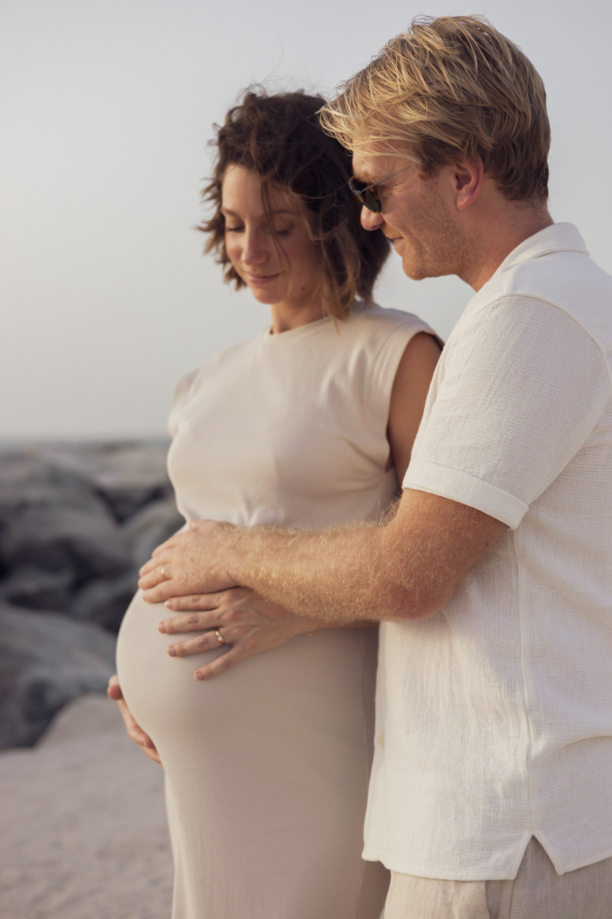 Maternity Session — Beach. Family Photographer in Dubai