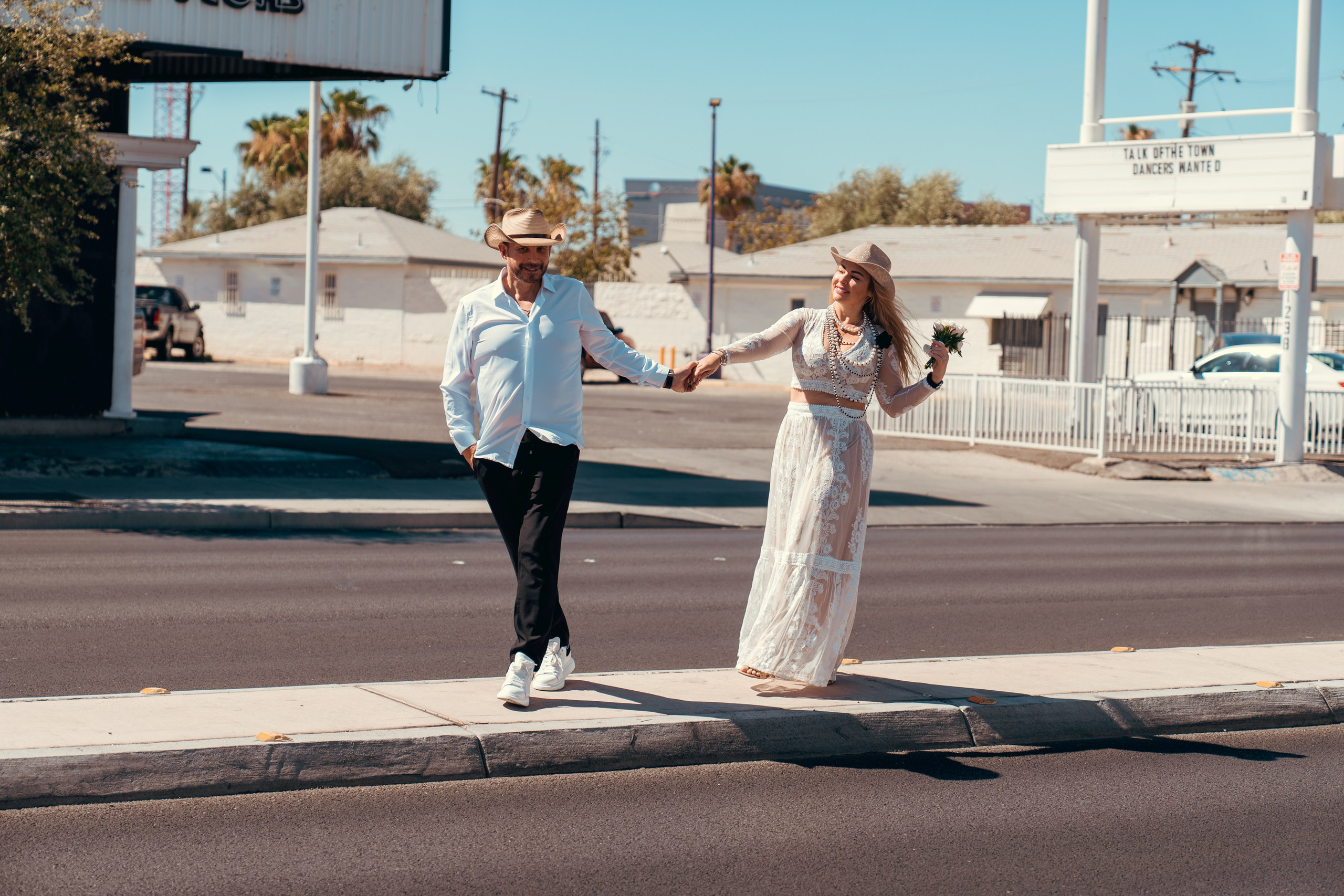Oksana&Janusz. Wedding & elopement photographer Viktoriya Kravtsov. Las Vegas