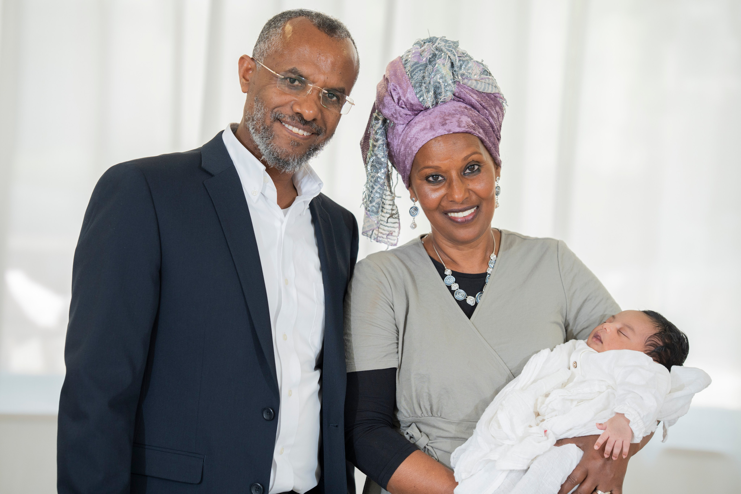 משפחת סלומון. יוסף מזרחי צילום חתונה, ברית וזוגיות. צלם מקצועי שאוהב להוציא אתכם הכי יפים ברגעים הכי מרגשים