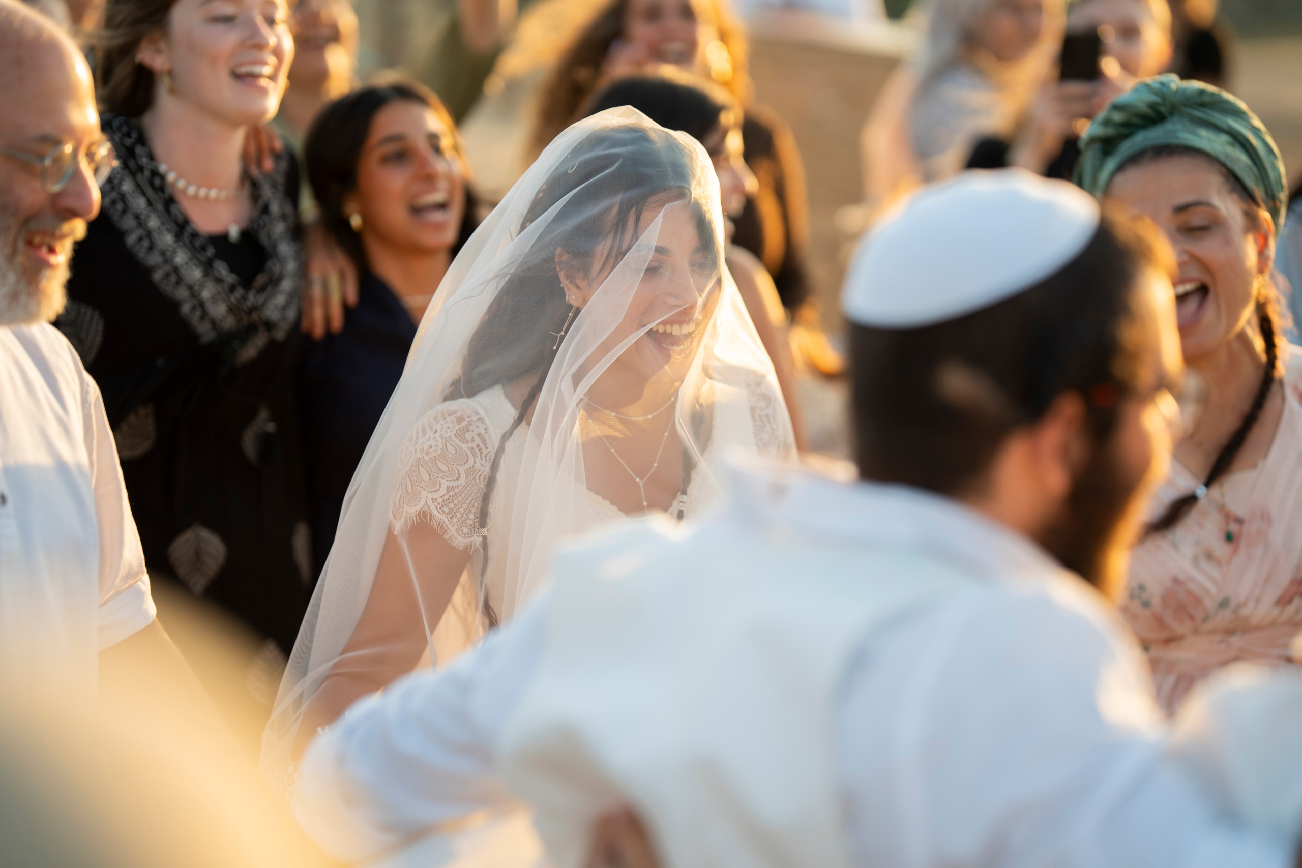 אביה ואחיה. יוסף מזרחי צילום חתונה, ברית וזוגיות. צלם מקצועי שאוהב להוציא אתכם הכי יפים ברגעים הכי מרגשים