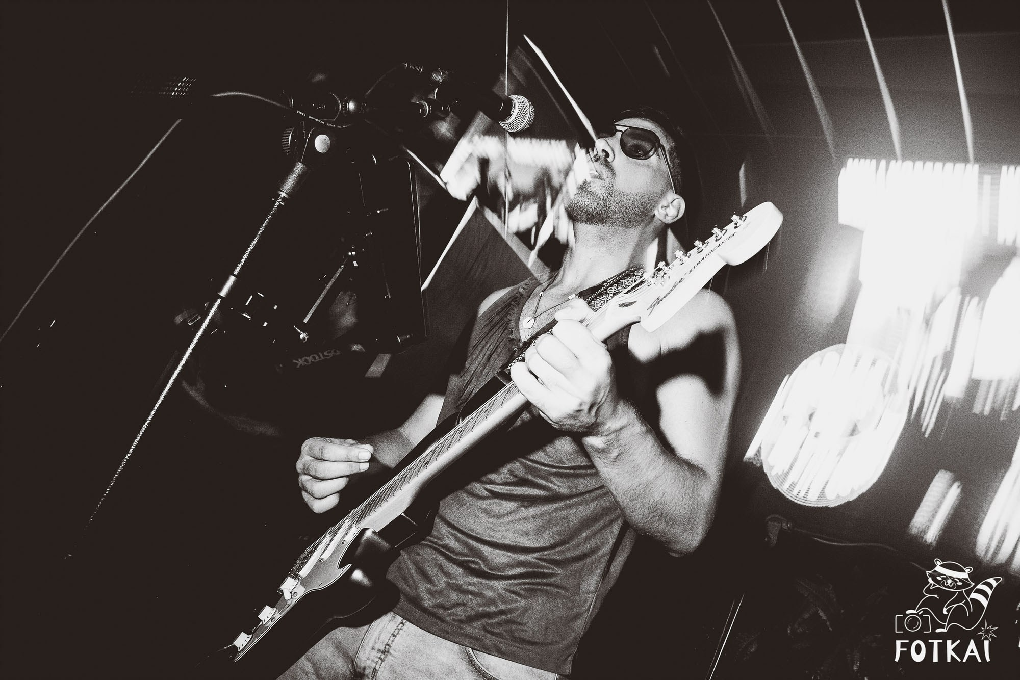 Oktoberfest Torrevieja 2025 в Avalon — Stones of the Coast, живая музыка и рок-атмосфера | Фоторепортаж FOTKAI