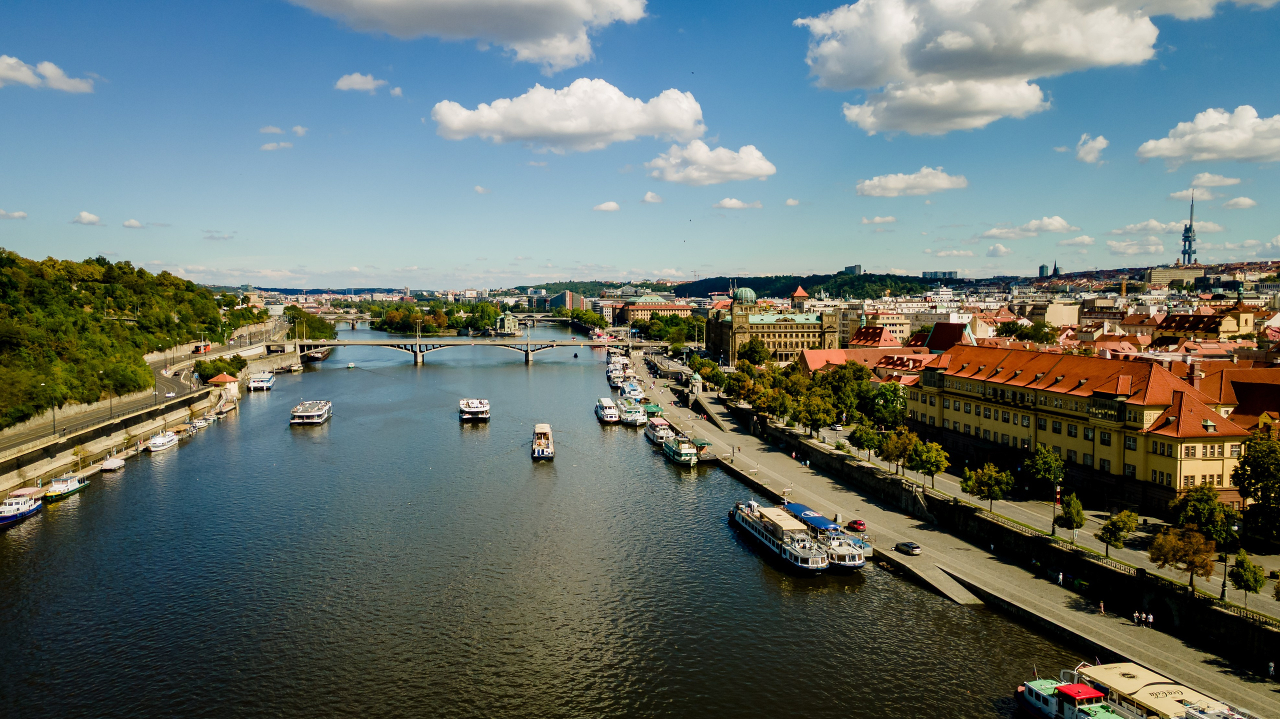 Johanneshof, Prague. AMIR BUCHNIK PHOTOGRAPHER