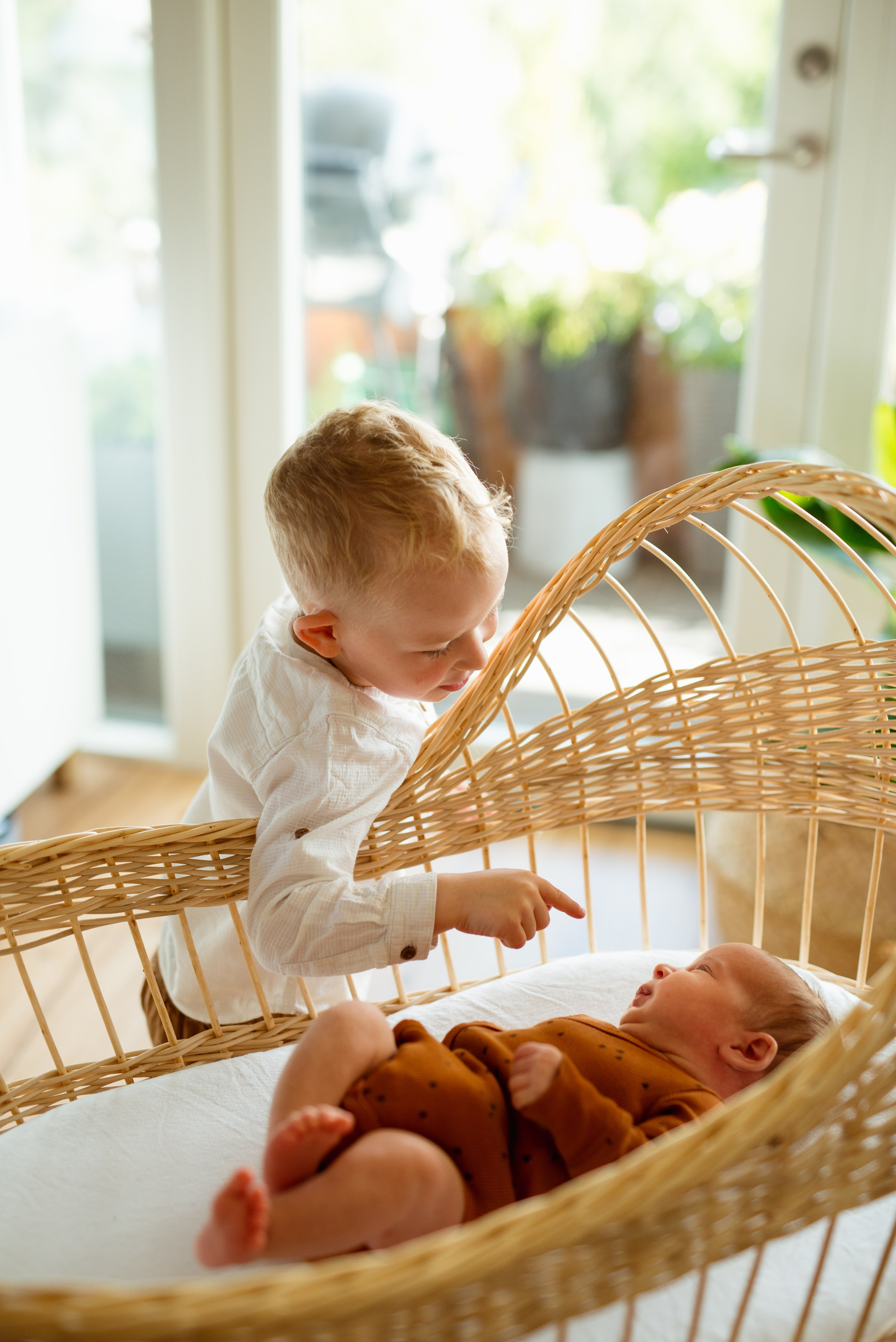 Magi’s Newborn home visit. Michalina Dzianach Wedding Photographer Iceland