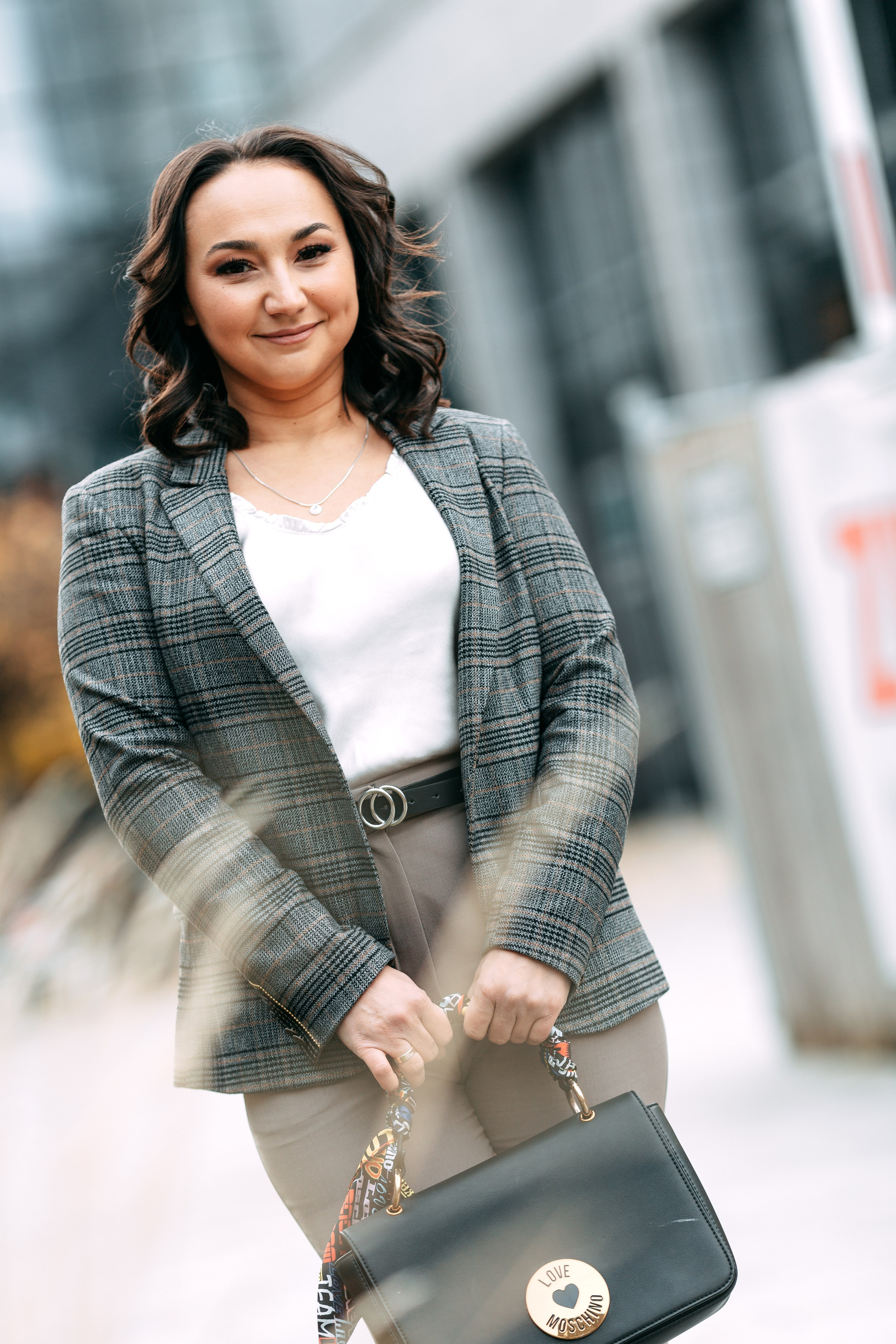 Business Fotoshooting für Yulia in Stuttgart. Professionele fotografin in Münsingen Olesia Wegele