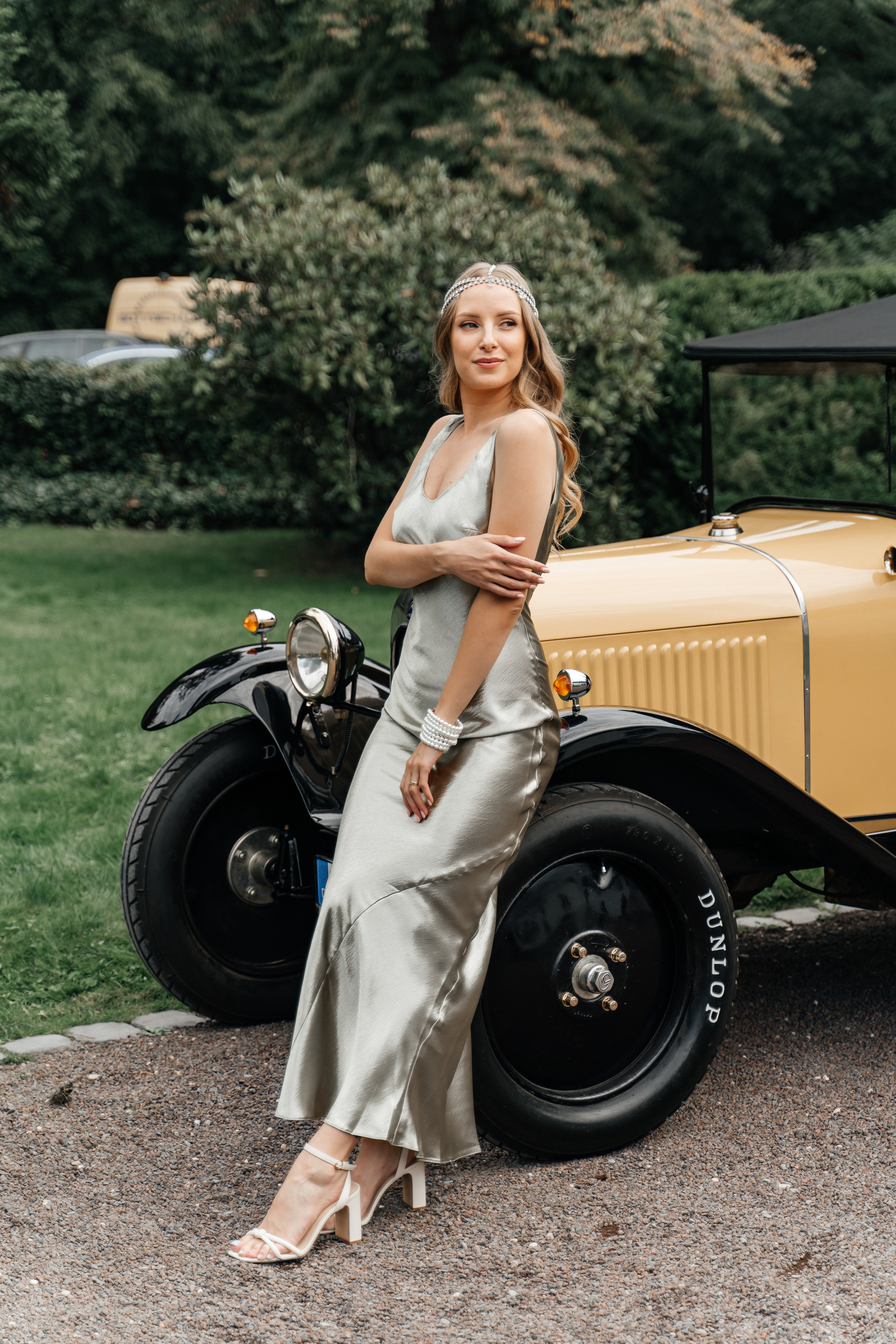 Lovestory am Schloss Auel. Wedding Photographer Germany