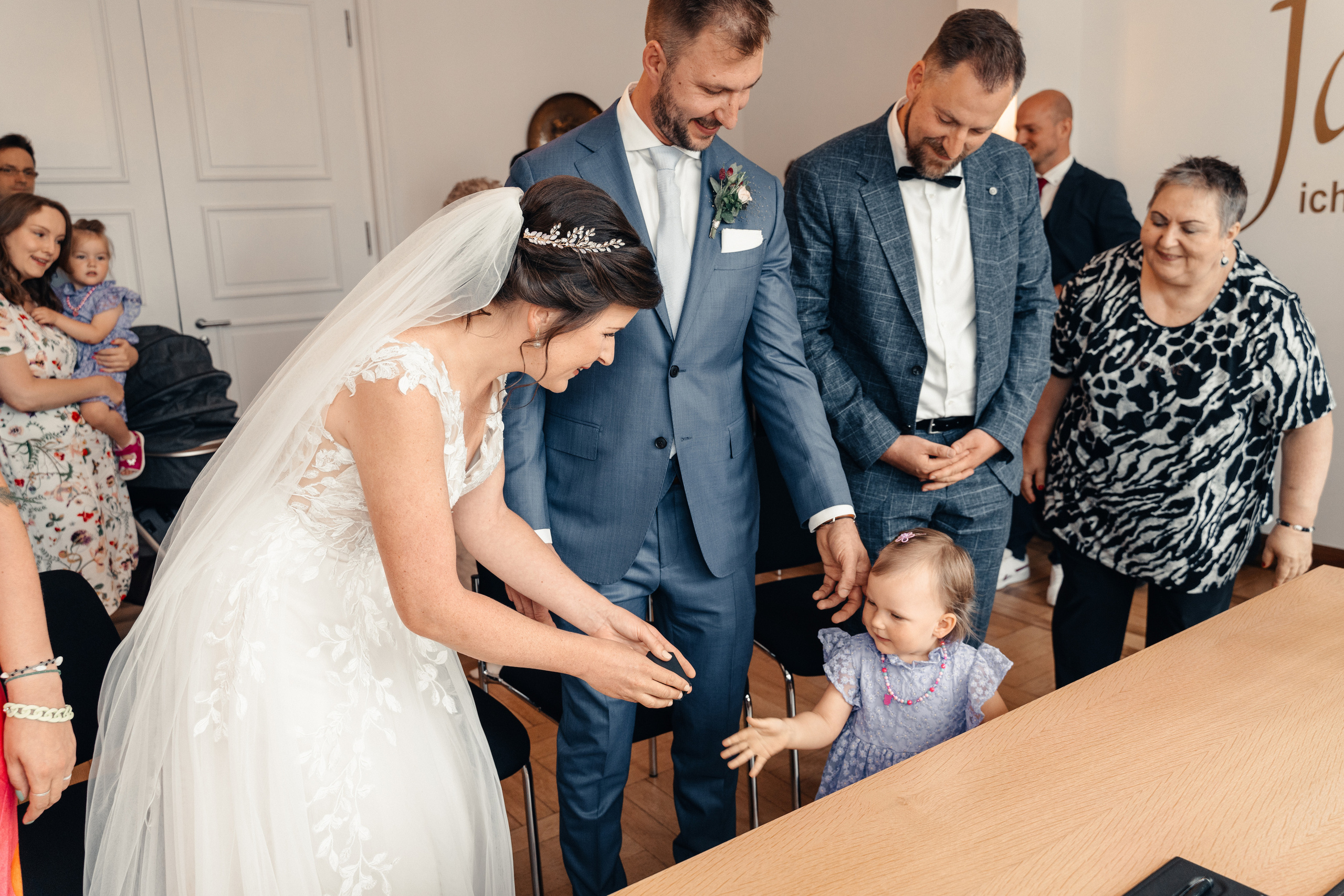 L & M in Moers. Wedding Photographer Germany