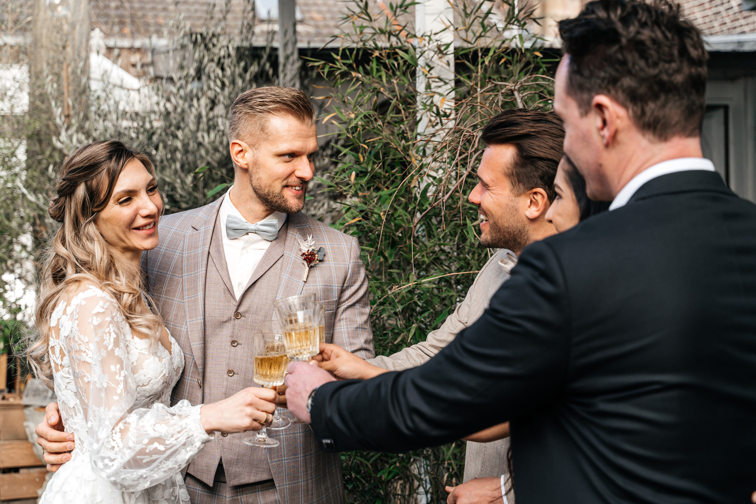 S & M im Ladü D´dorf. Wedding Photographer Germany