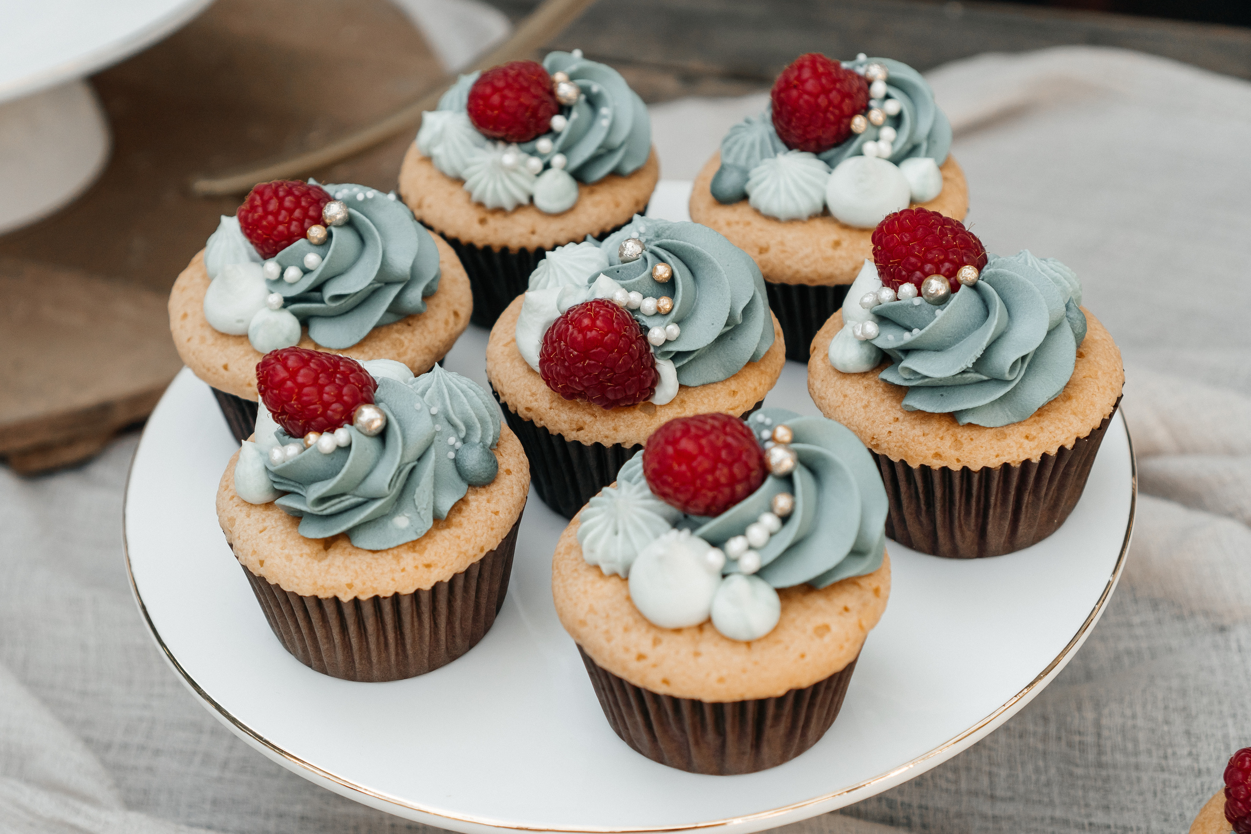 S & M im Ladü D´dorf. Wedding Photographer Germany