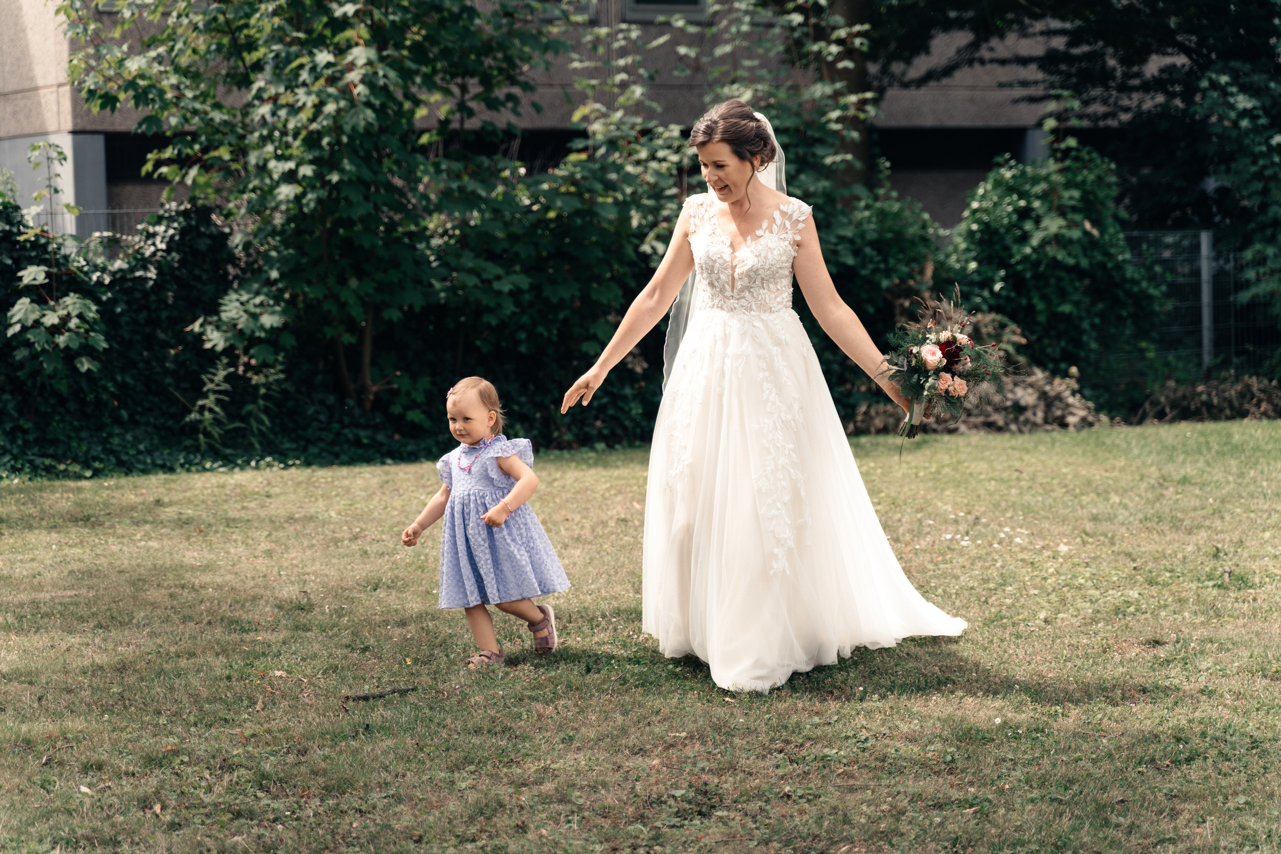 L & M in Moers. Wedding Photographer Germany