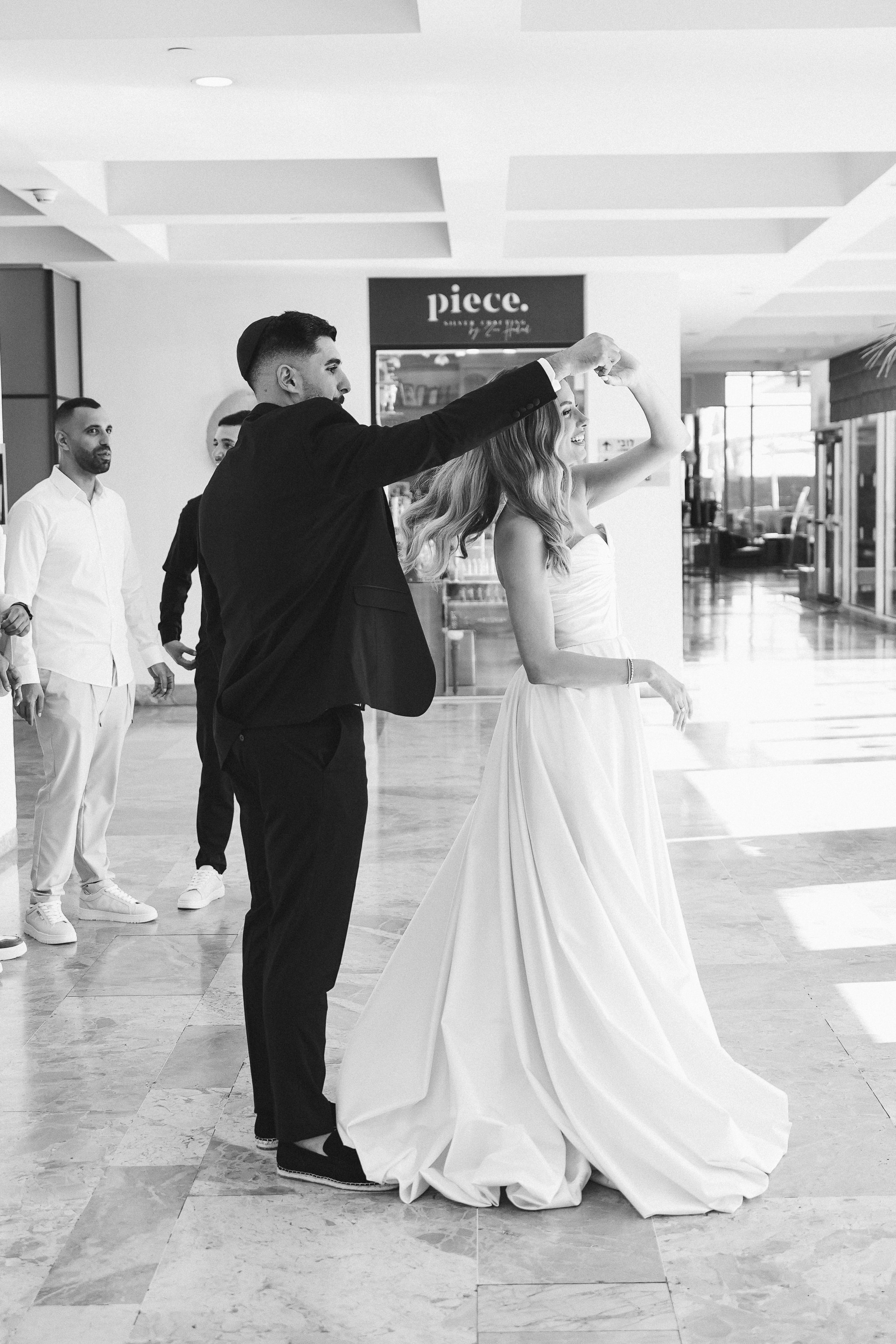 Dana and Idan. Dmitry Gorodetsky Event Photographer