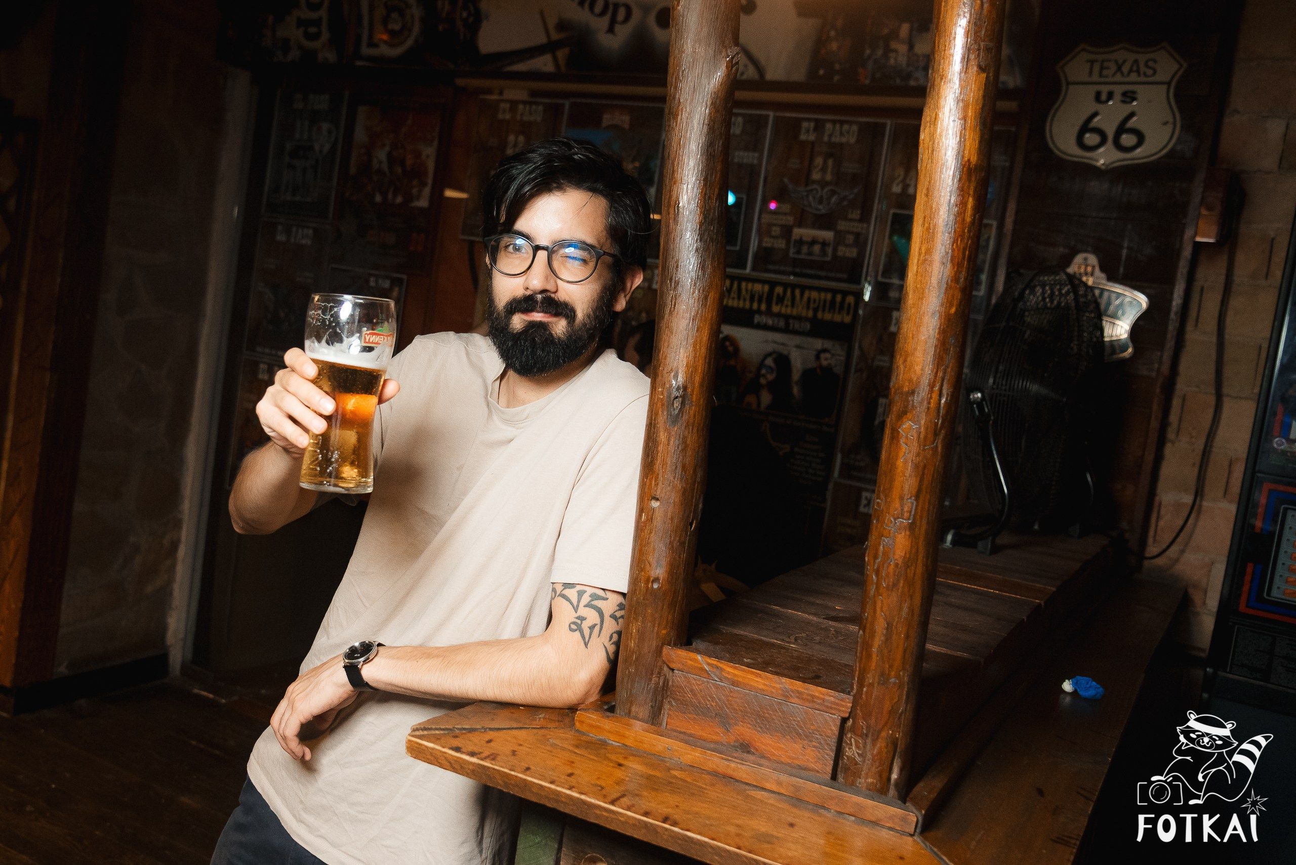 Reportaje fotográfico de FOTKAI | Get Back en El Paso Bar | Torrevieja, España, 12 de julio de 2025