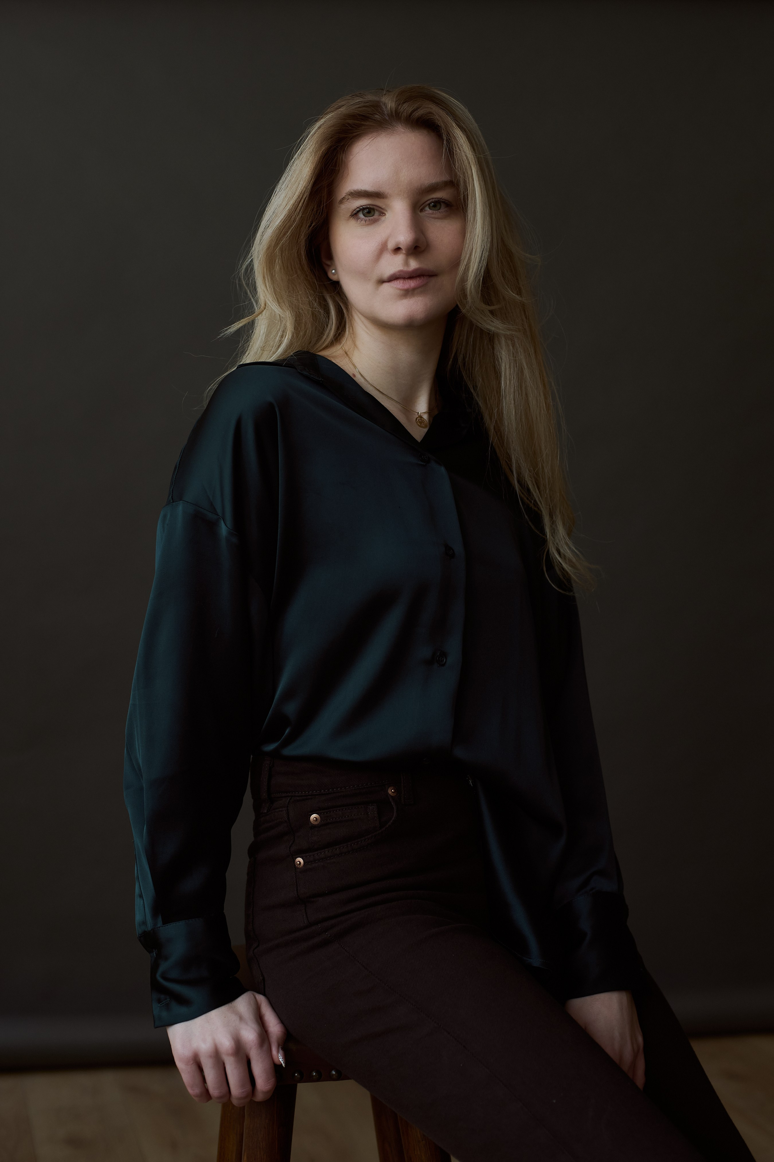 Mimmie, actress headchot. Fotograaf Amsterdam en Brussel - Victoria Ushkanova