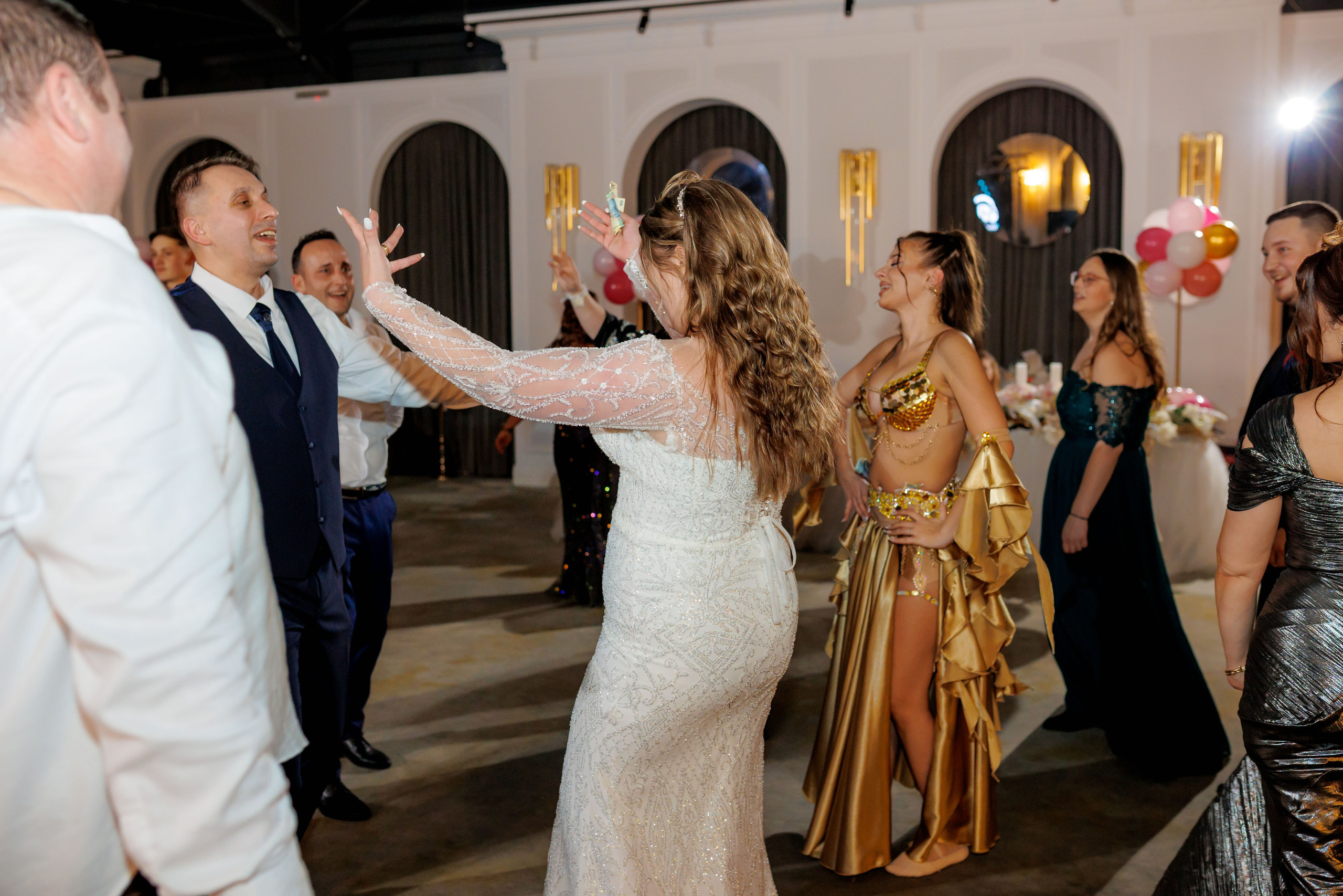 Povestea voastră, regizată de noi |Cristi Turculet Videograf Nuntă Suceava | wedding highlight. Servicii foto-video profesionale, pentru momente de neuitat