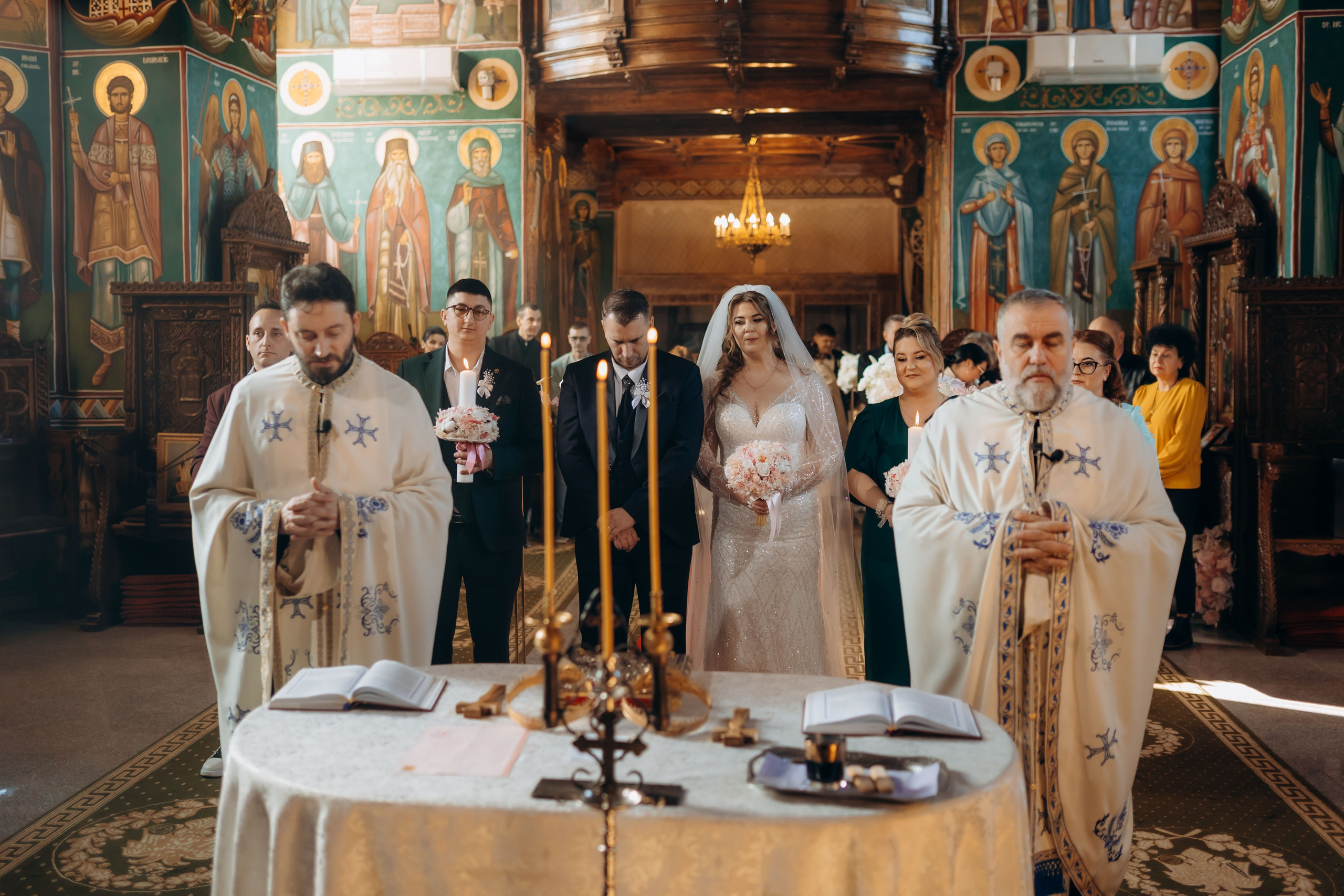 Povestea voastră, regizată de noi |Cristi Turculet Videograf Nuntă Suceava | wedding highlight. Servicii foto-video profesionale, pentru momente de neuitat