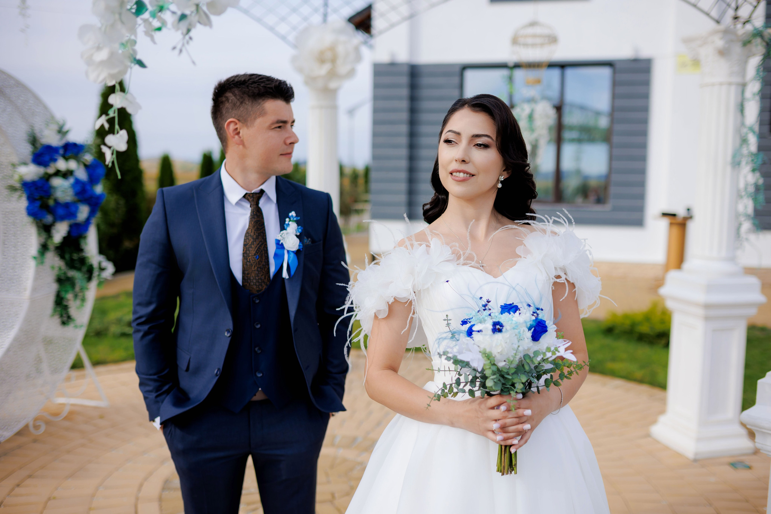 Loredana & Emilian – Ziua Nunții | Videografie - fotografie Botez Suceava, Iași, Botoșani. Servicii foto-video profesionale, pentru momente de neuitat