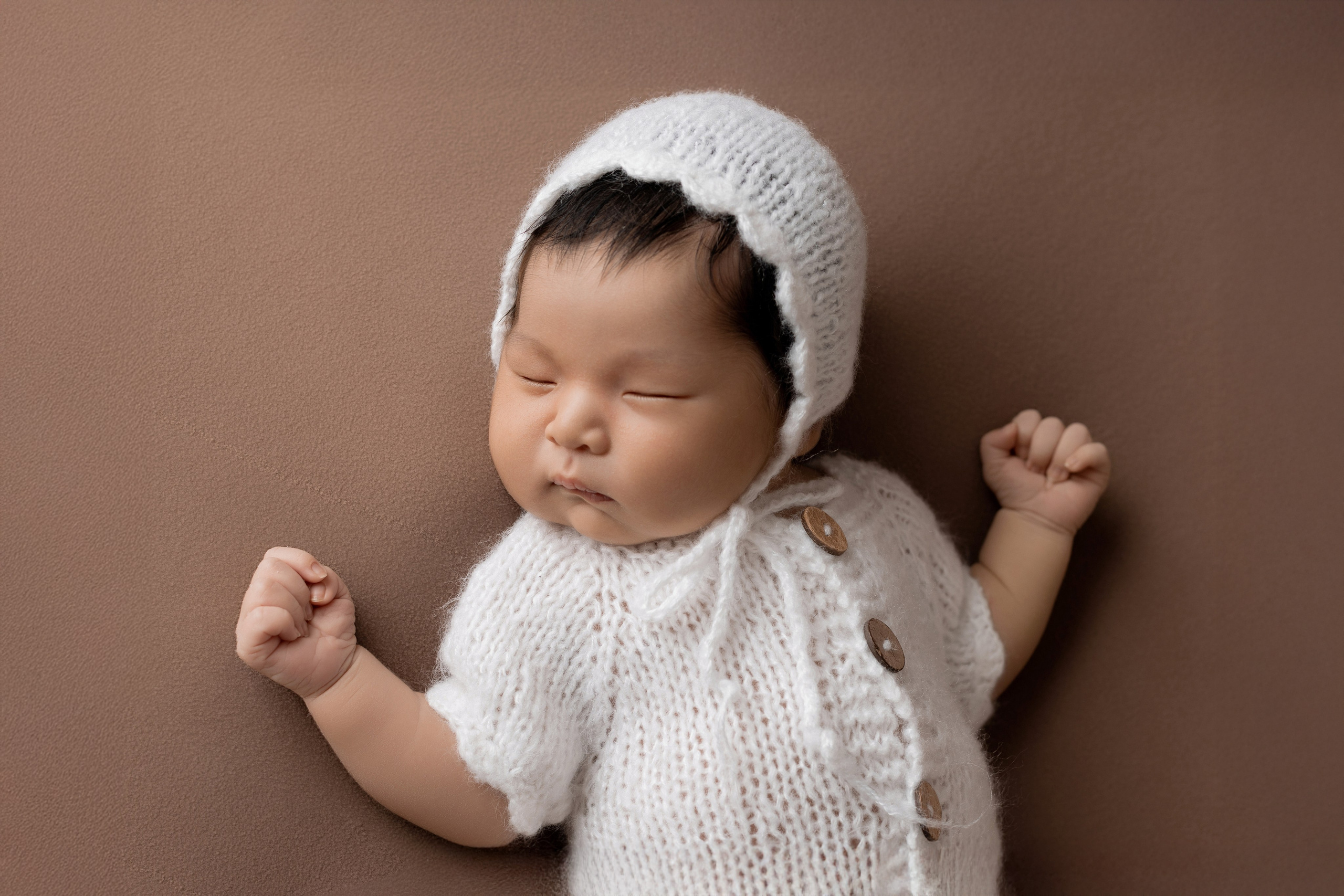 Newborn Classic. Family photographer in Bay Area, California