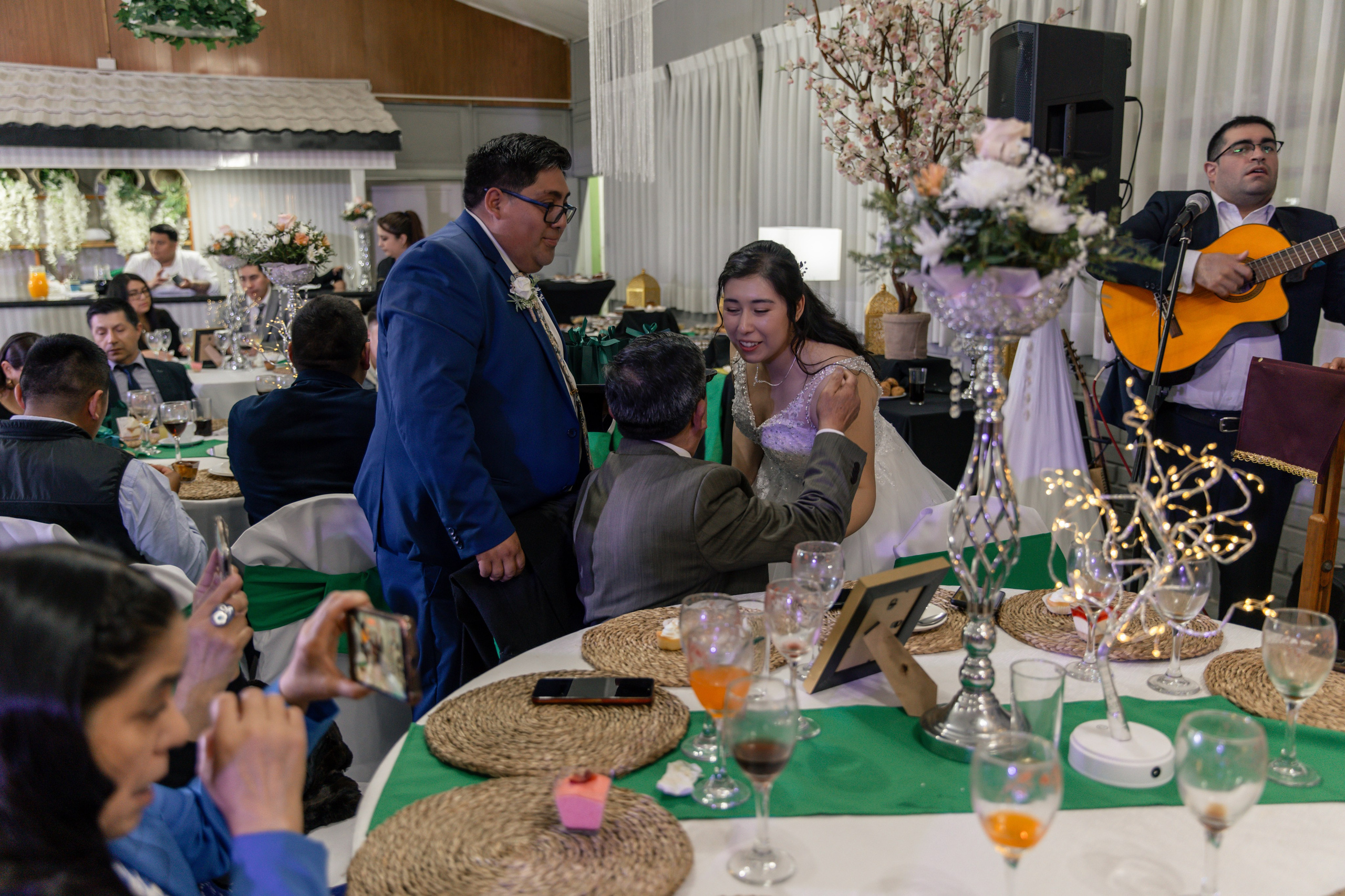 Johana y Edgar. Dinka & Emilio - El arte de preservar lo que no se repite