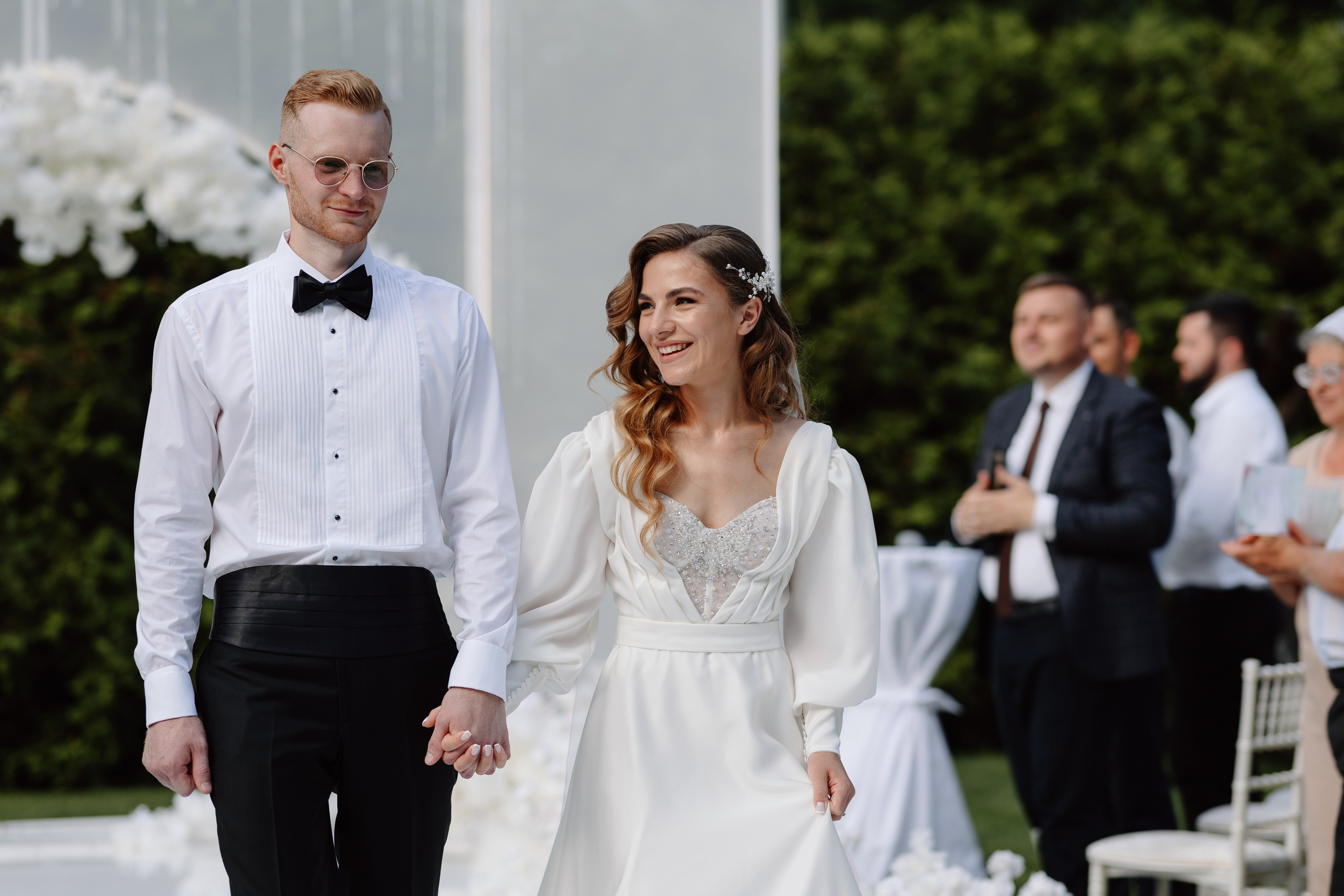 Corina & Dumitru. Main